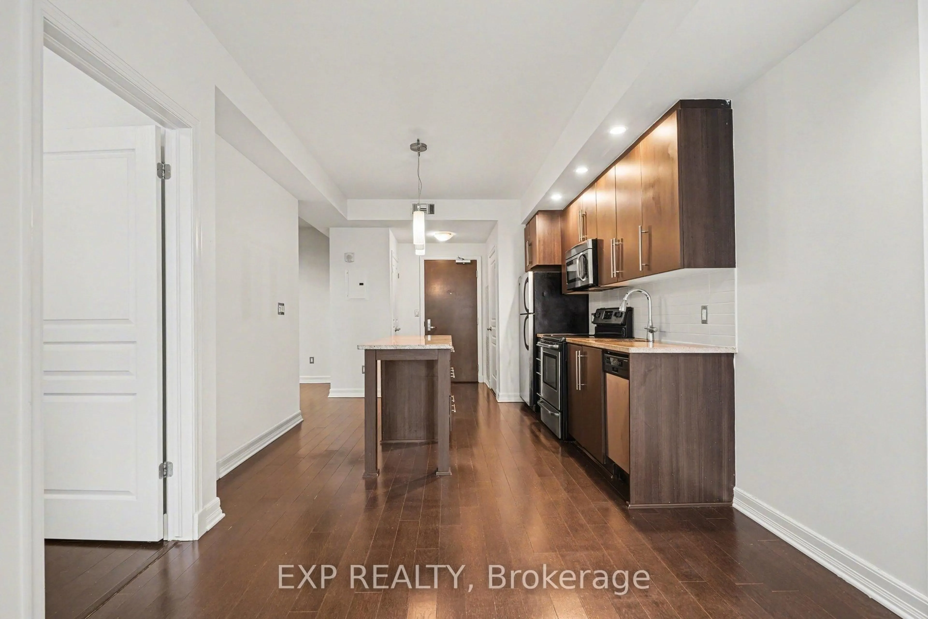 Unknown for 238 Besserer St #510, Ottawa Ontario K1N 6B1