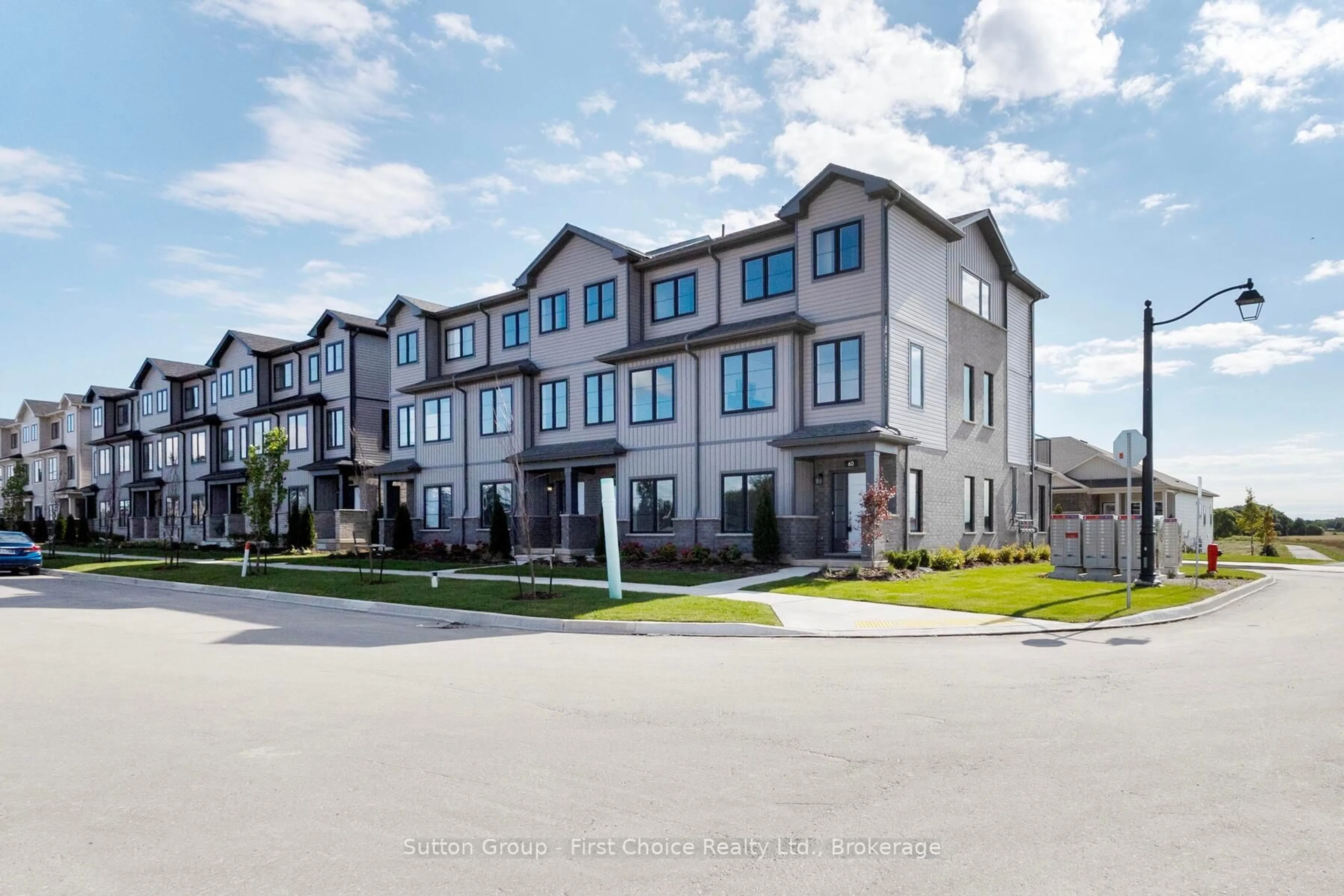 A pic from outside/outdoor area/front of a property/back of a property/a pic from drone, street for 60 Balladry Blvd, Stratford Ontario N5A 6S6