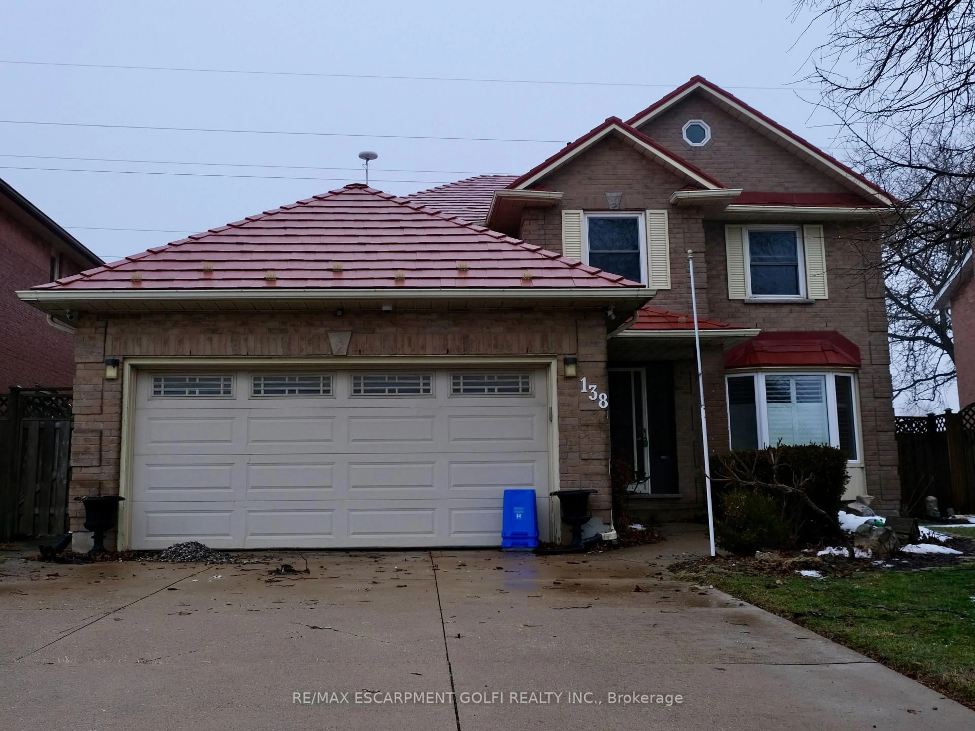 Unknown for 138 Rowntree Dr, Hamilton Ontario L8W 2N6