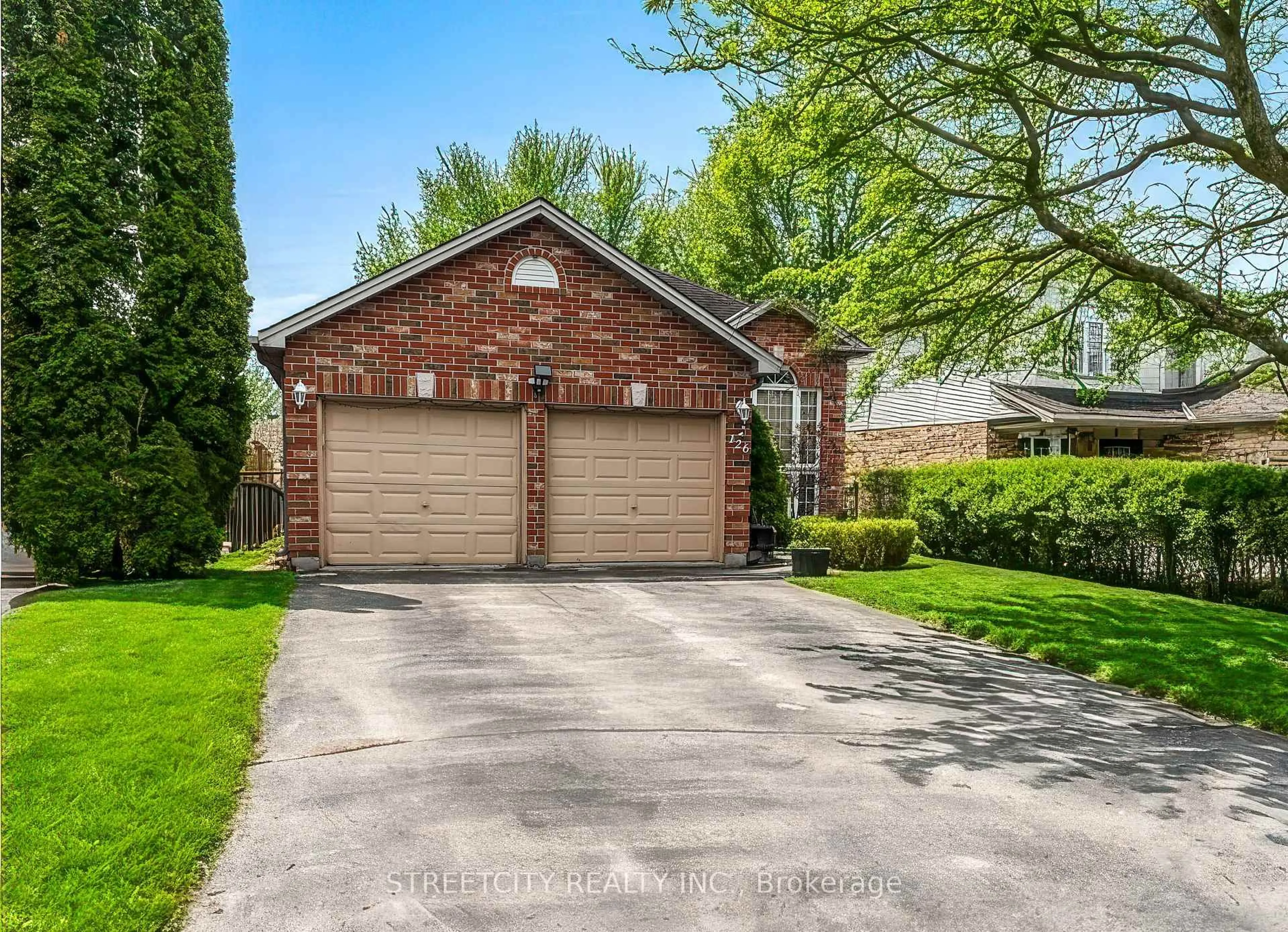 Home with brick exterior material, street for 126 Meadowridge Rd, London North Ontario N6H 5N6