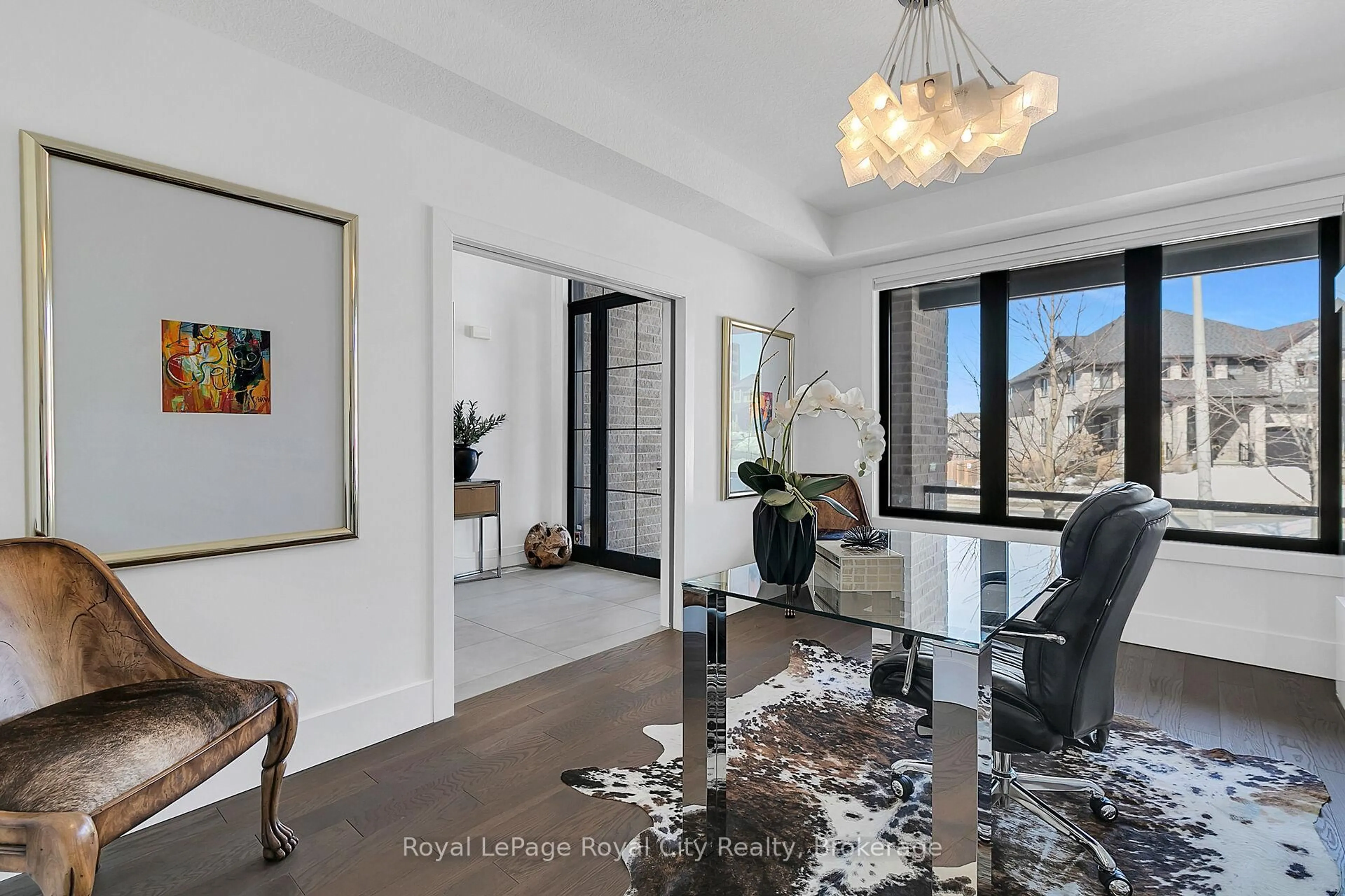 Dining room, unknown for 303 Gosling Gdns, Guelph Ontario N1L 0M1