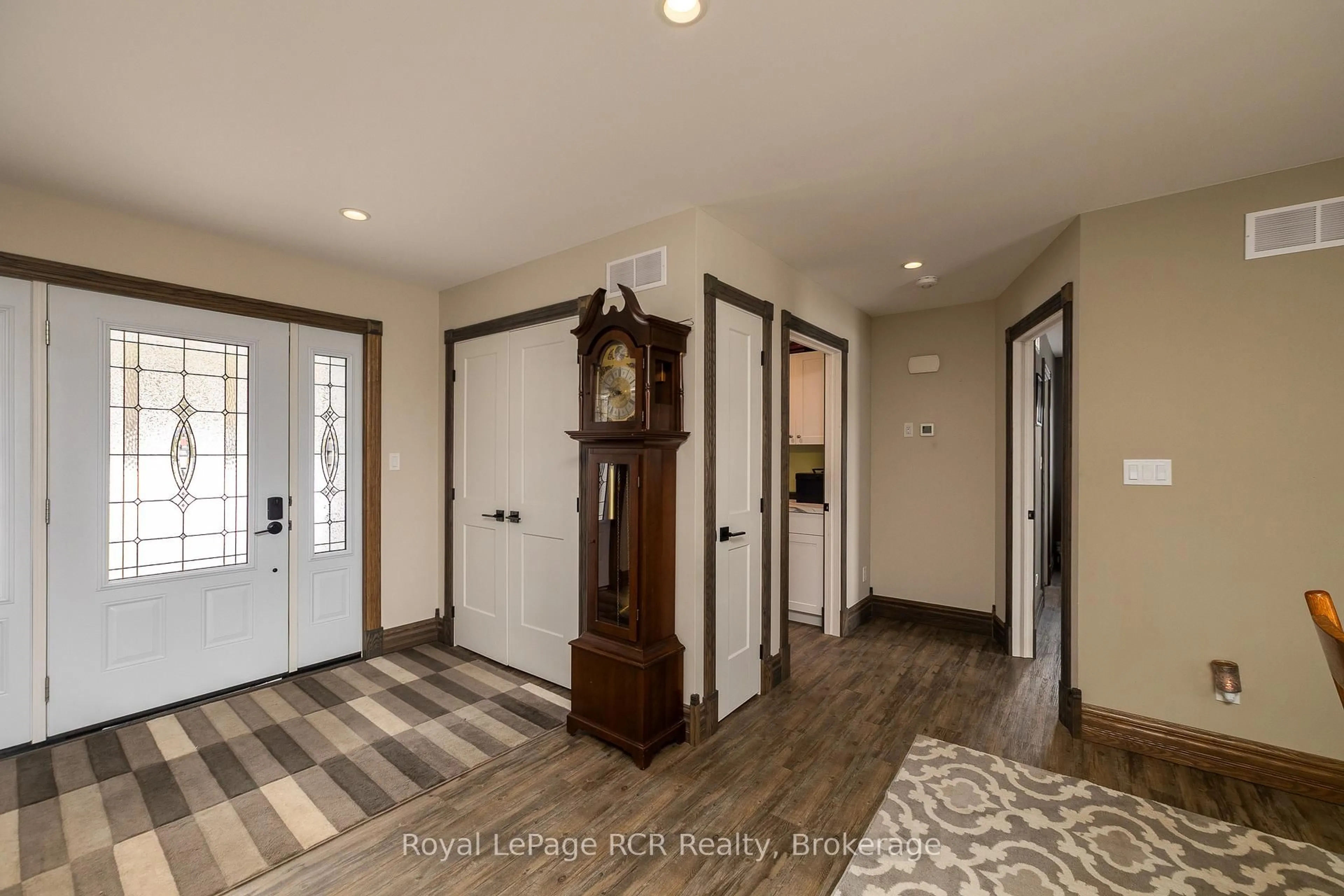 Indoor entryway for 109 Highland Dr, West Grey Ontario N0C 1H0