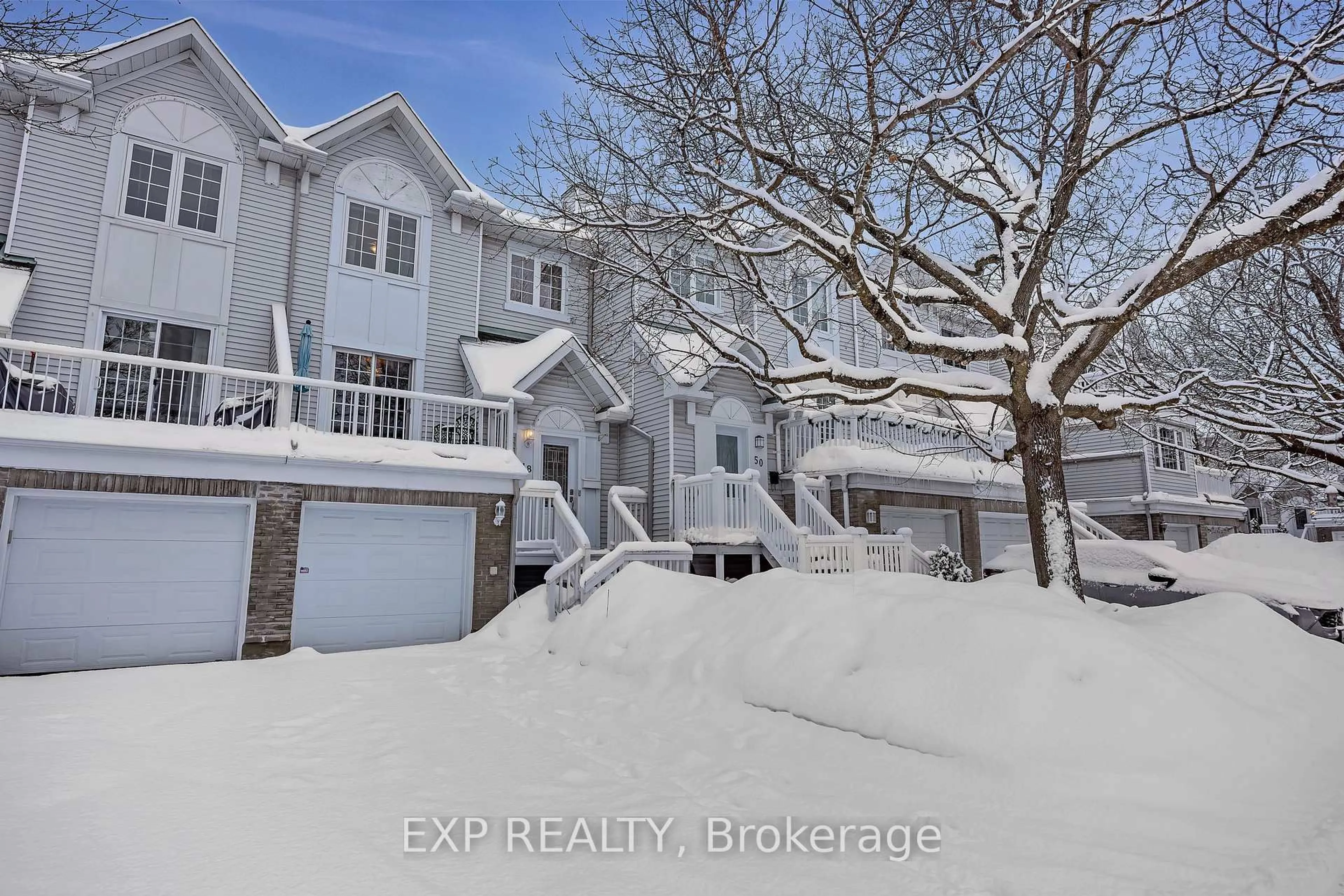 A pic from outside/outdoor area/front of a property/back of a property/a pic from drone, unknown for 48 Castlegreen Private, Ottawa Ontario K1T 3N4