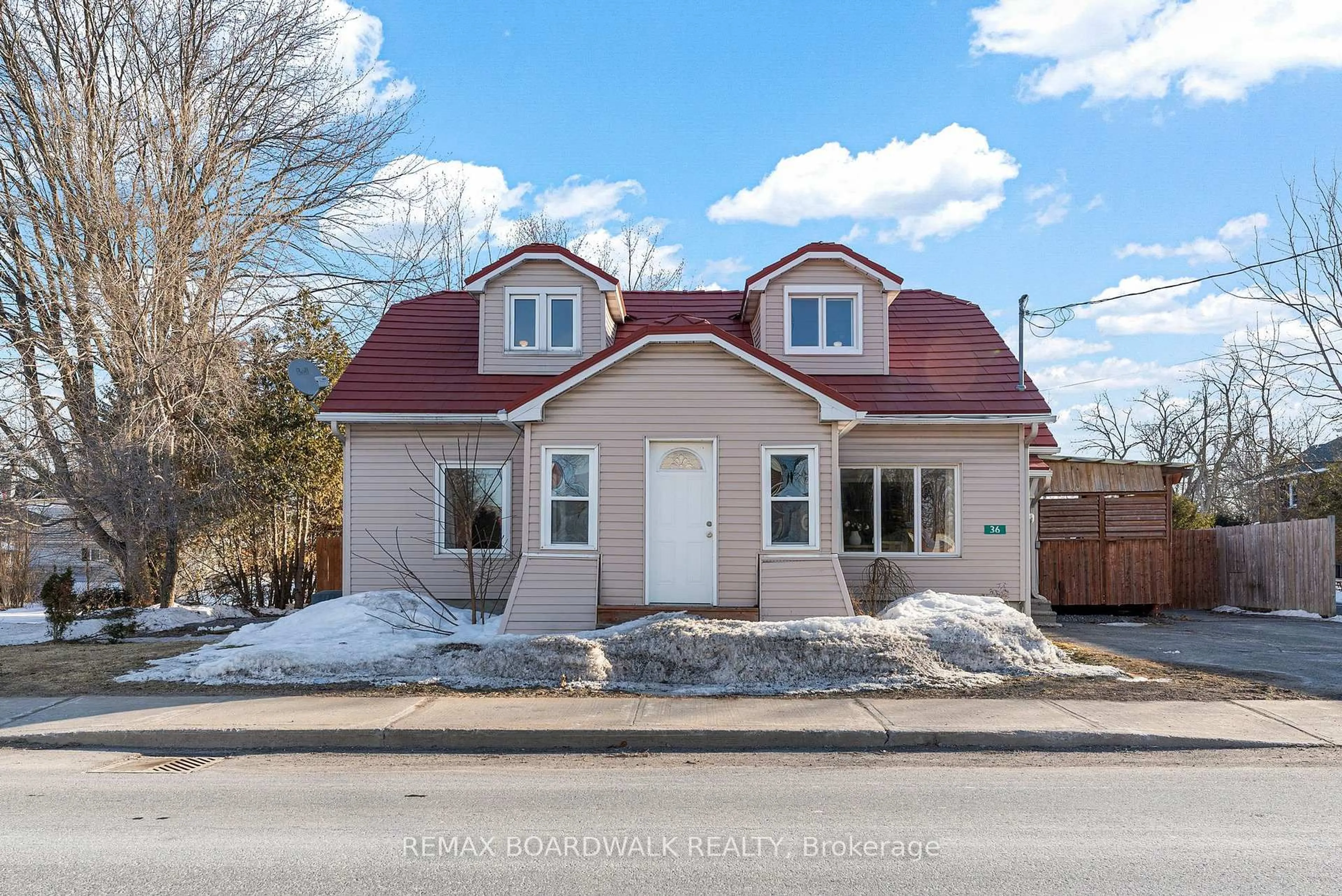 Home with brick exterior material, street for 36 Main St, North Stormont Ontario K0C 1K0