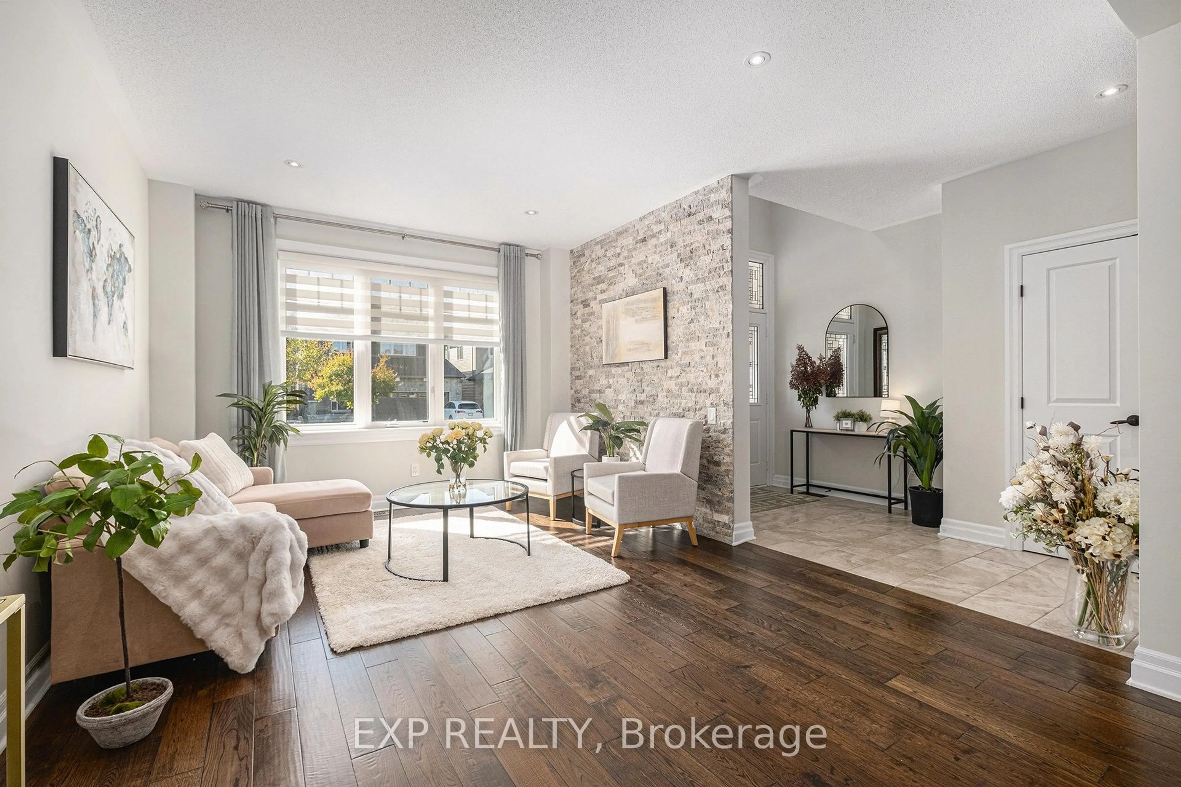 Unknown for 386 Andalusian Cres, Ottawa Ontario K2V 0C3