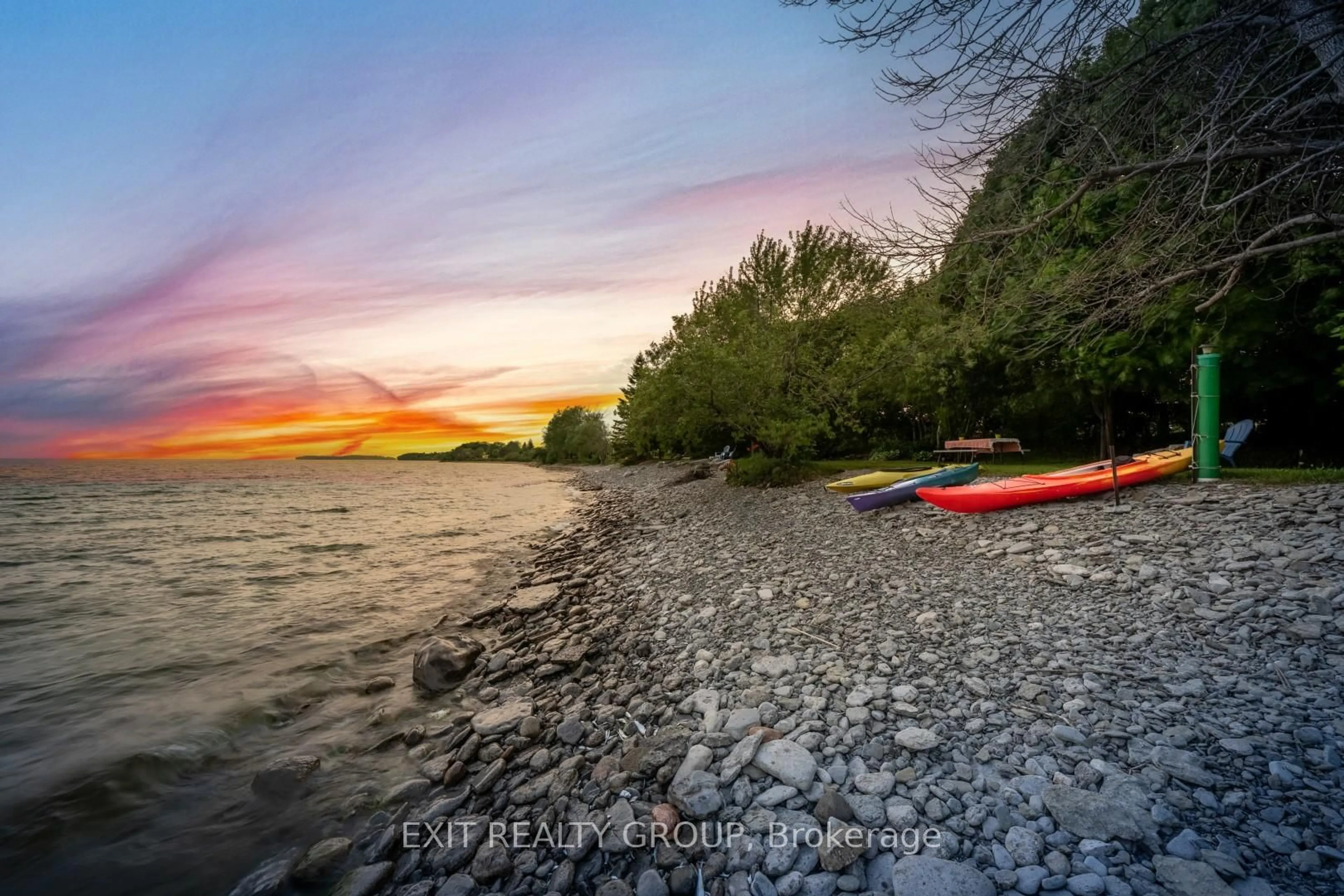 Blurry image for 830 County Rd 20, Prince Edward County Ontario K0K 3L0