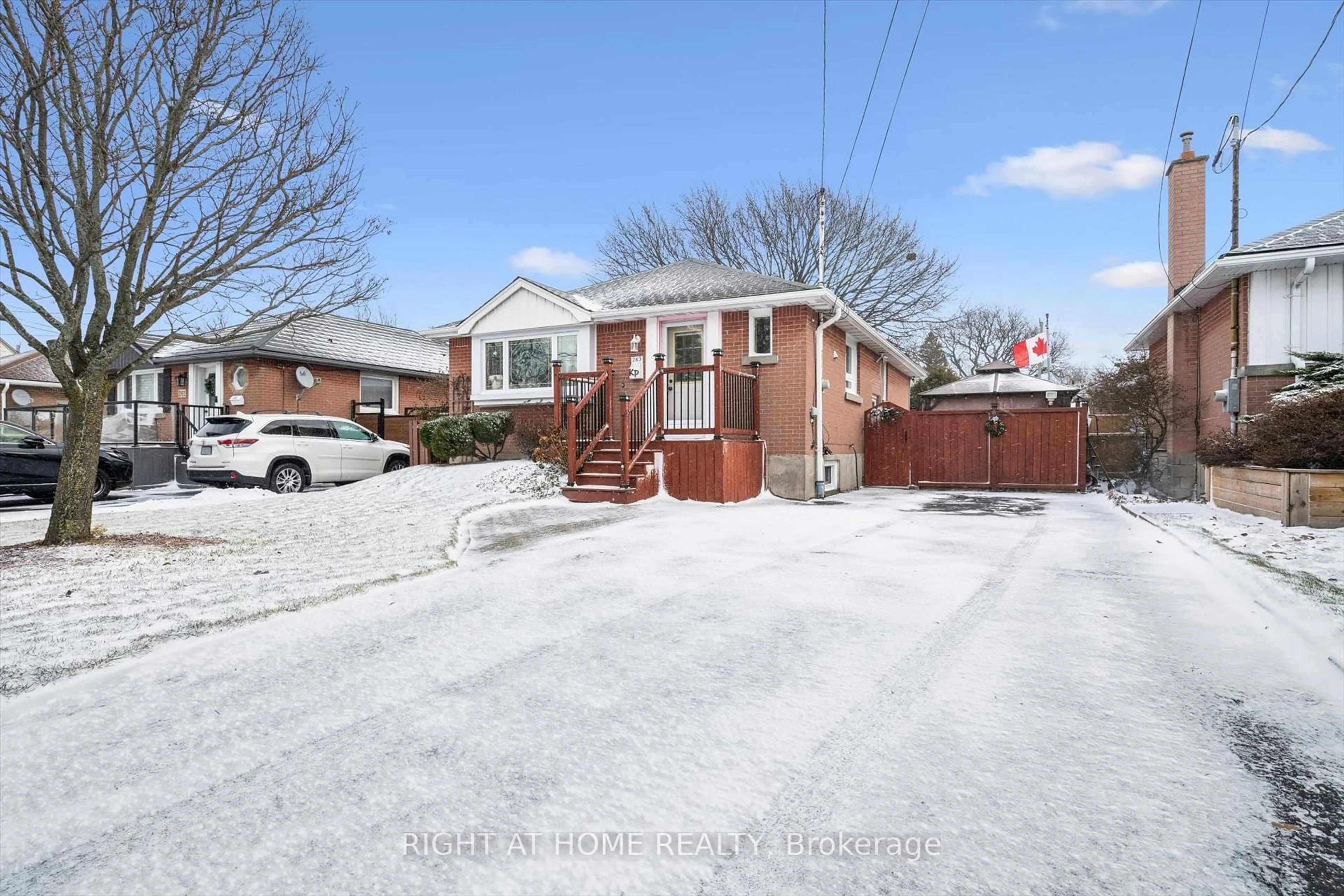Unknown for 263 East 36th St, Hamilton Ontario L8V 3Z6
