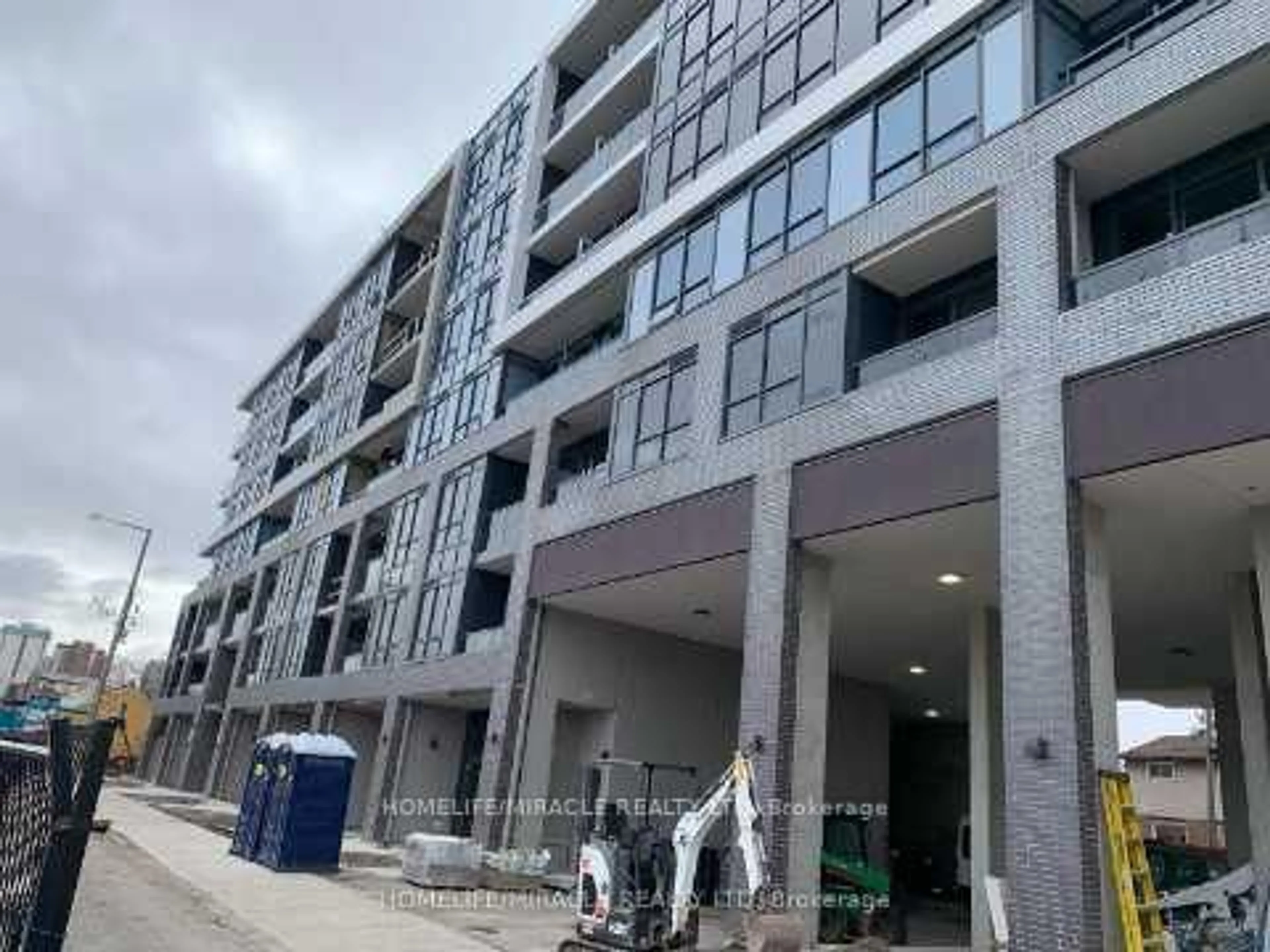 Unknown for 415 Main St #207, Hamilton Ontario L8P 1K5