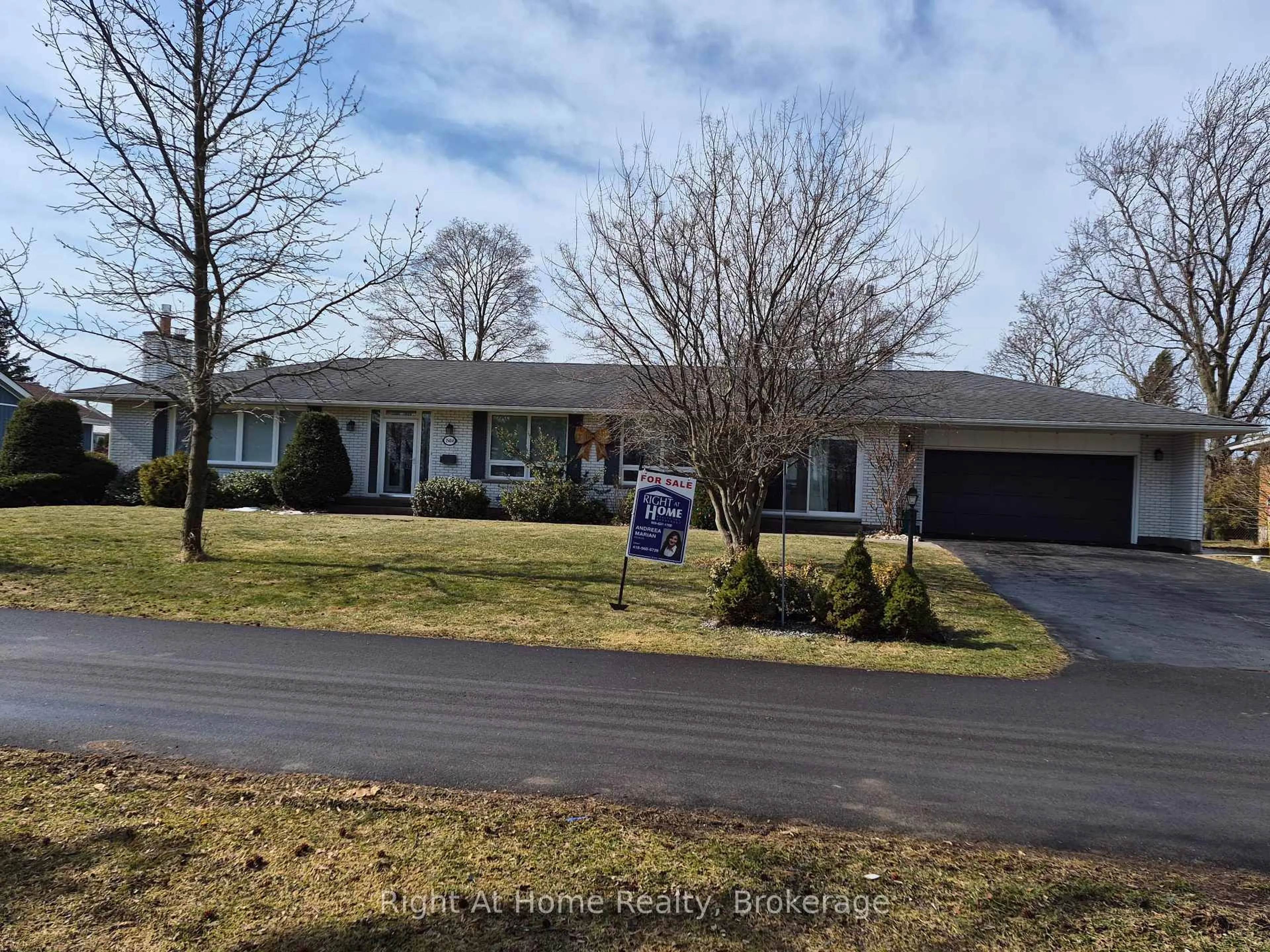 Unknown for 15414 Niagara Pkwy, Niagara-on-the-Lake Ontario L0S 1J0