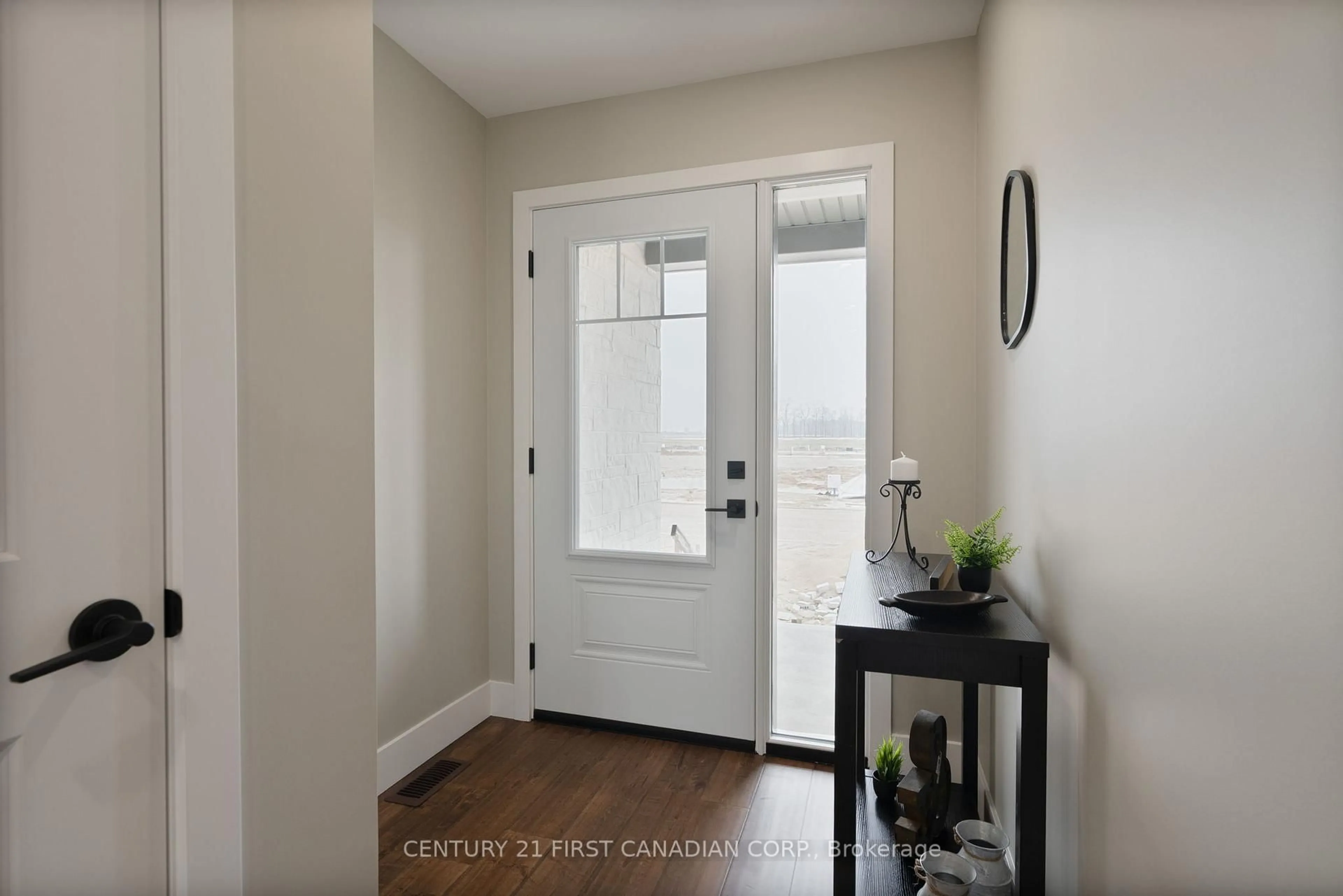 Indoor entryway for 27 Sheldabren St, North Middlesex Ontario N0M 1A0