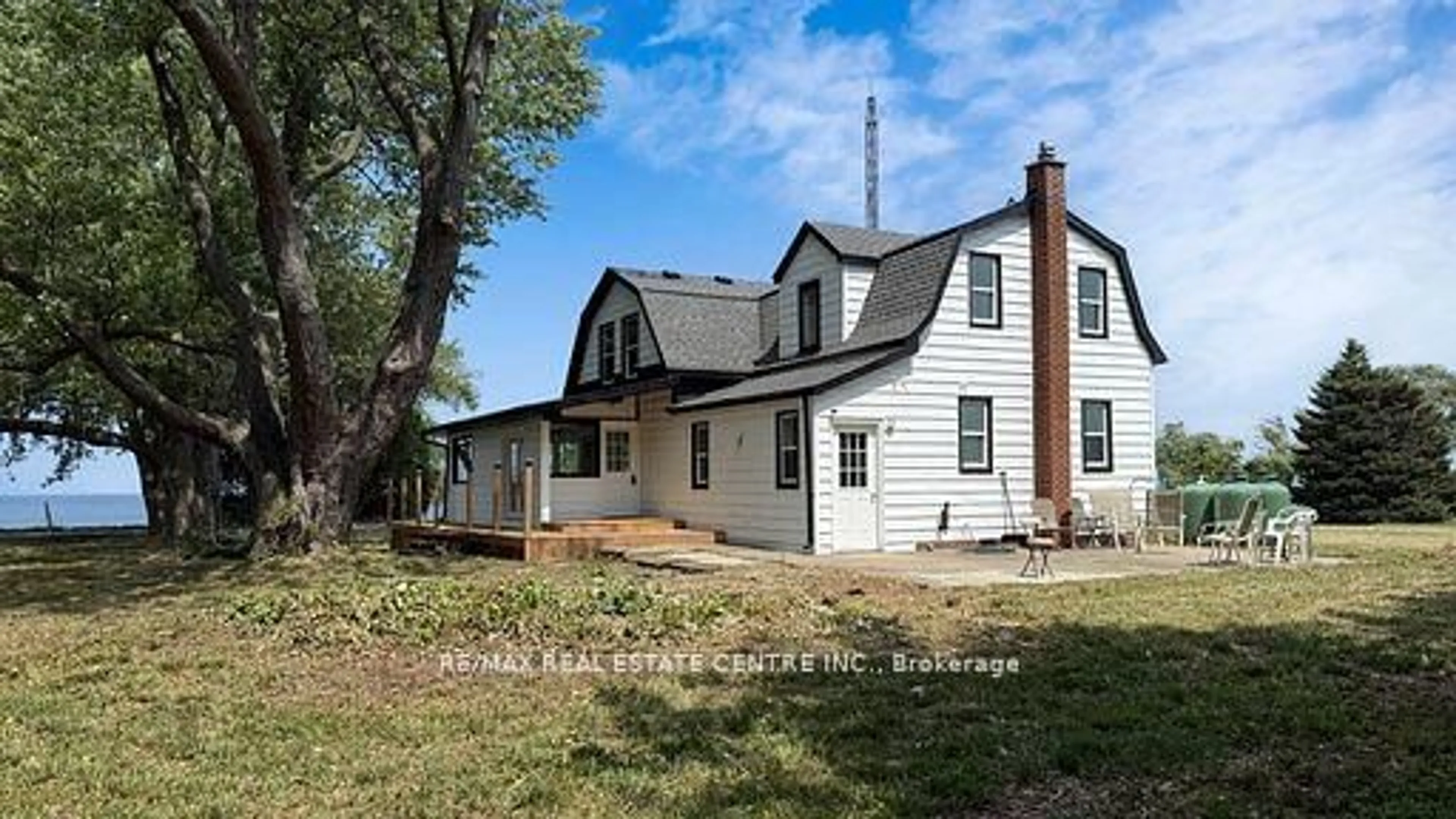 Unknown for 4036 Lakeshore Rd, Lincoln Ontario L3J 0X3