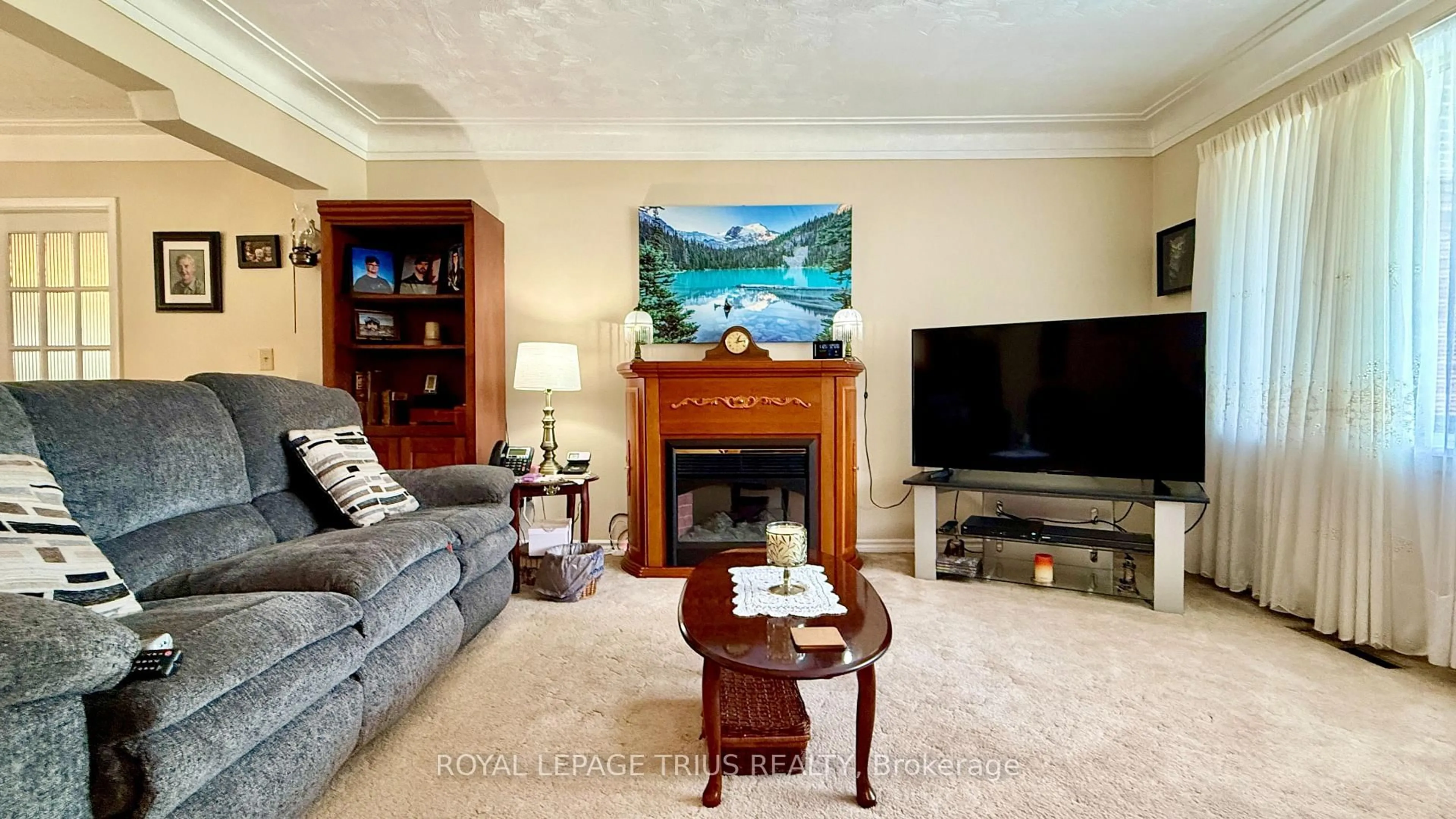 Living room with furniture, unknown for 1665 COCKSHUTT Rd, Norfolk Ontario N0E 1Y0