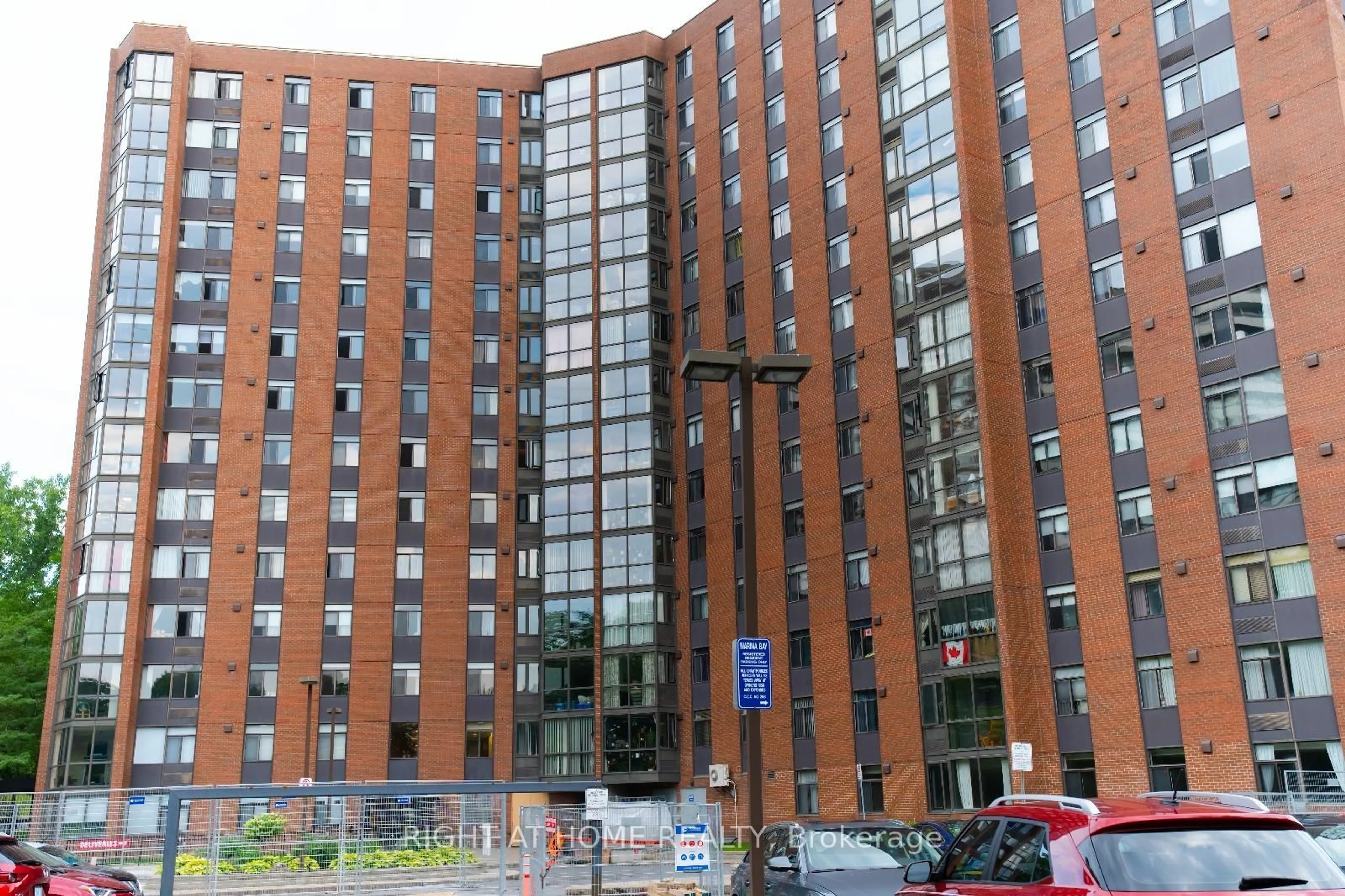 Unknown for 2871 Richmond Rd #1516, Ottawa Ontario K2B 8M5