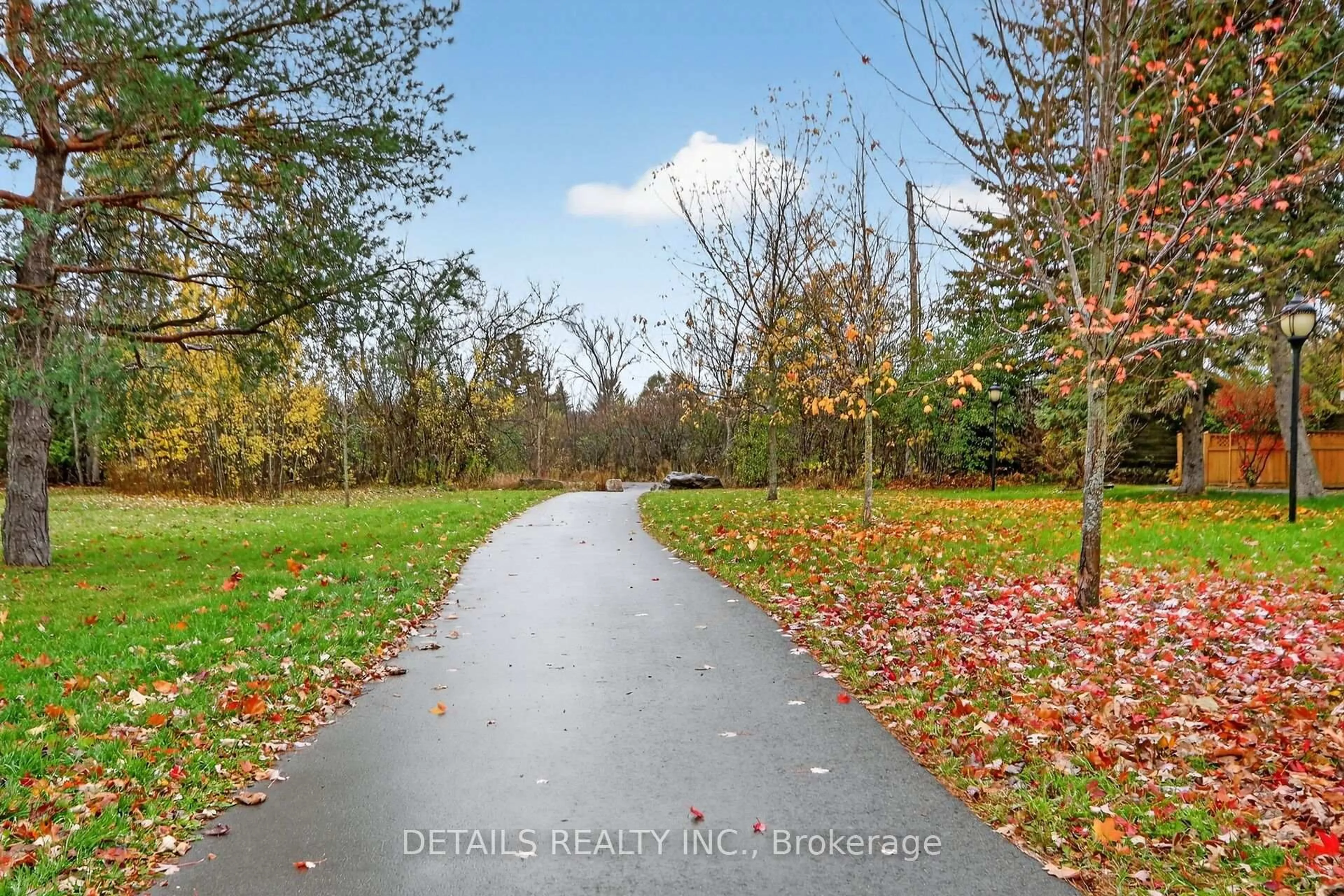 A pic from outside/outdoor area/front of a property/back of a property/a pic from drone, forest/trees view for 95 Findlay Ave #F1, Carleton Place Ontario K7C 4G5