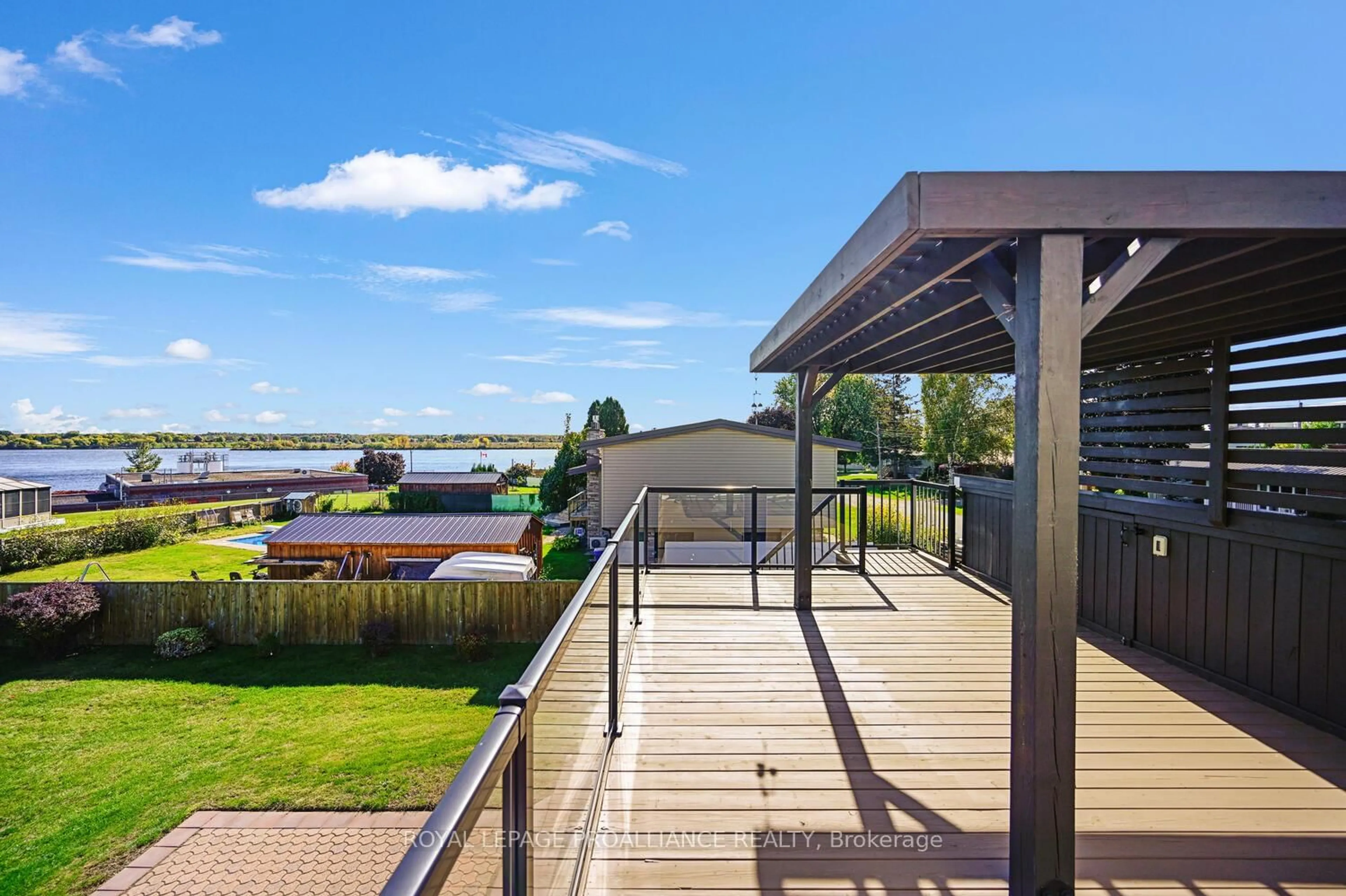 Unknown for 825 Joseph St, Edwardsburgh/Cardinal Ontario K0E 1E0