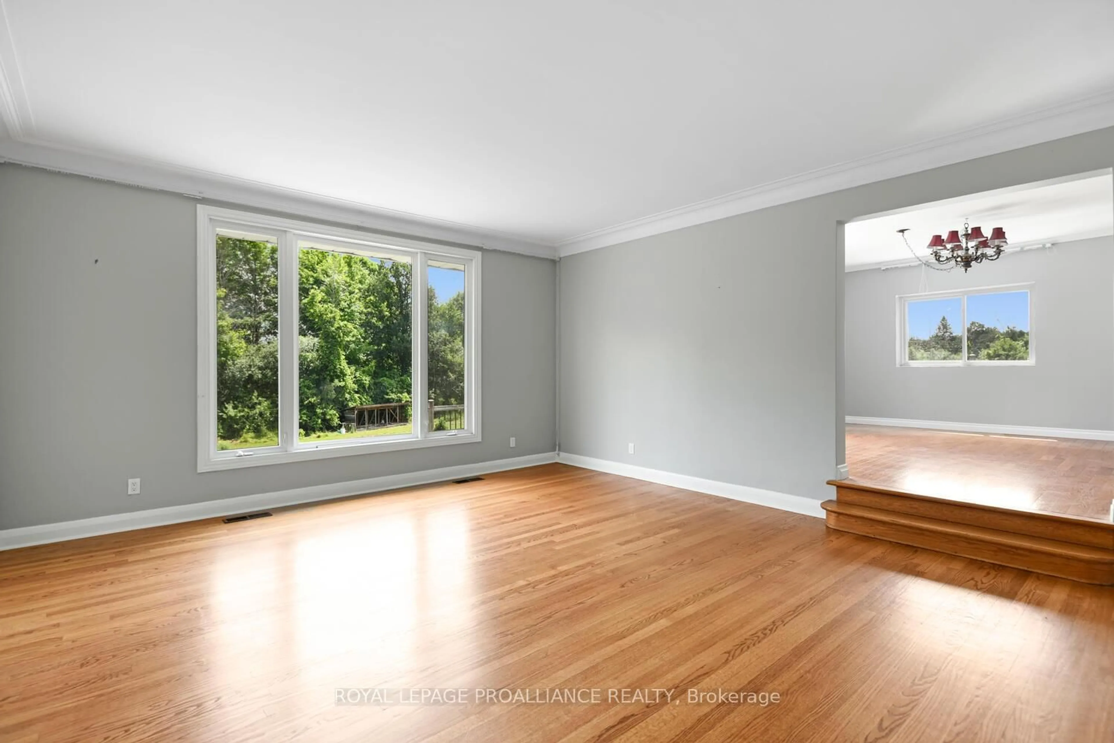 A pic of a room for 7079 County Road 44 Rd, Edwardsburgh/Cardinal Ontario K0E 1X0