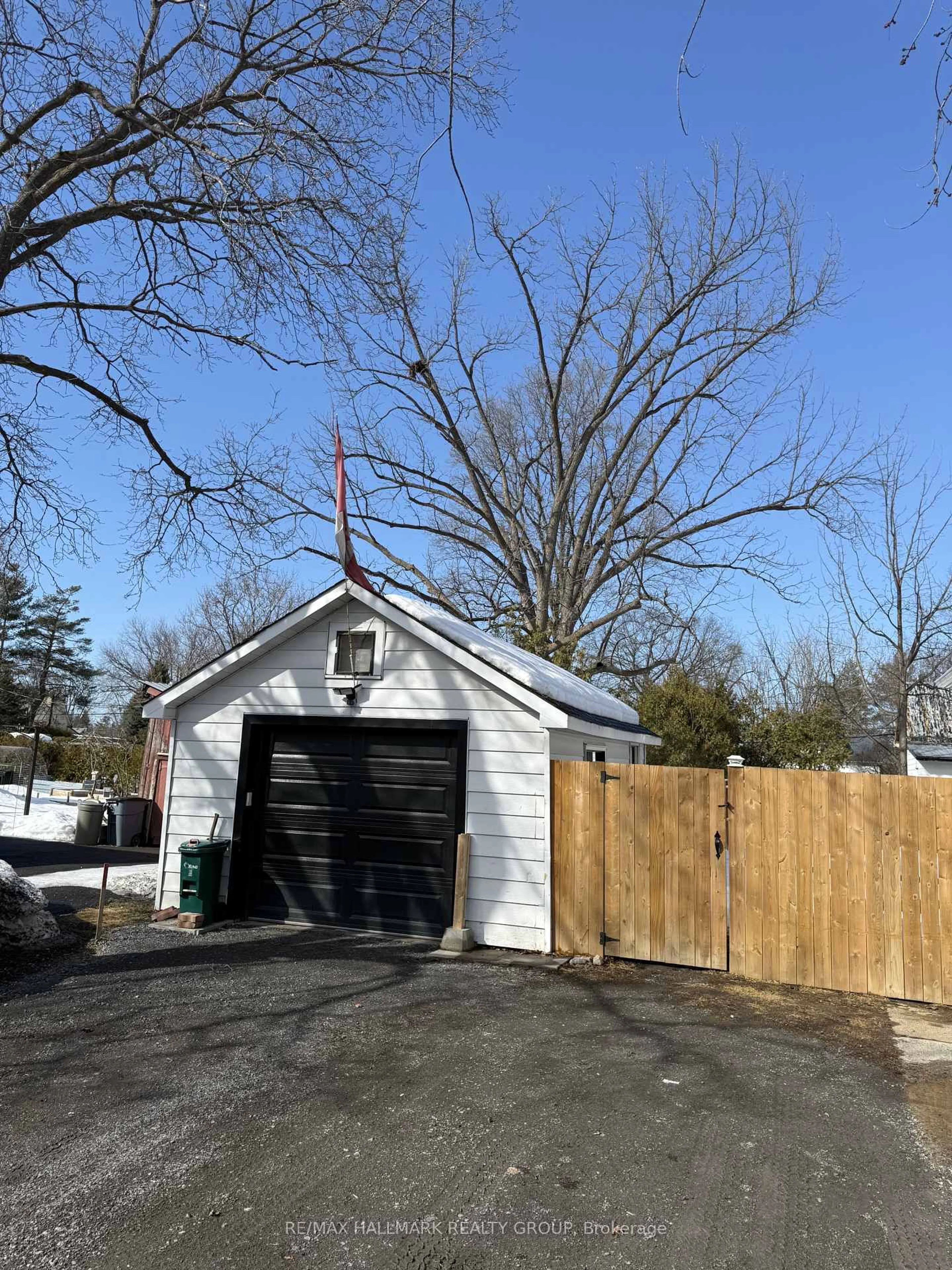 Shed for 2545 MARKET St, Ottawa Ontario K4C 1A4