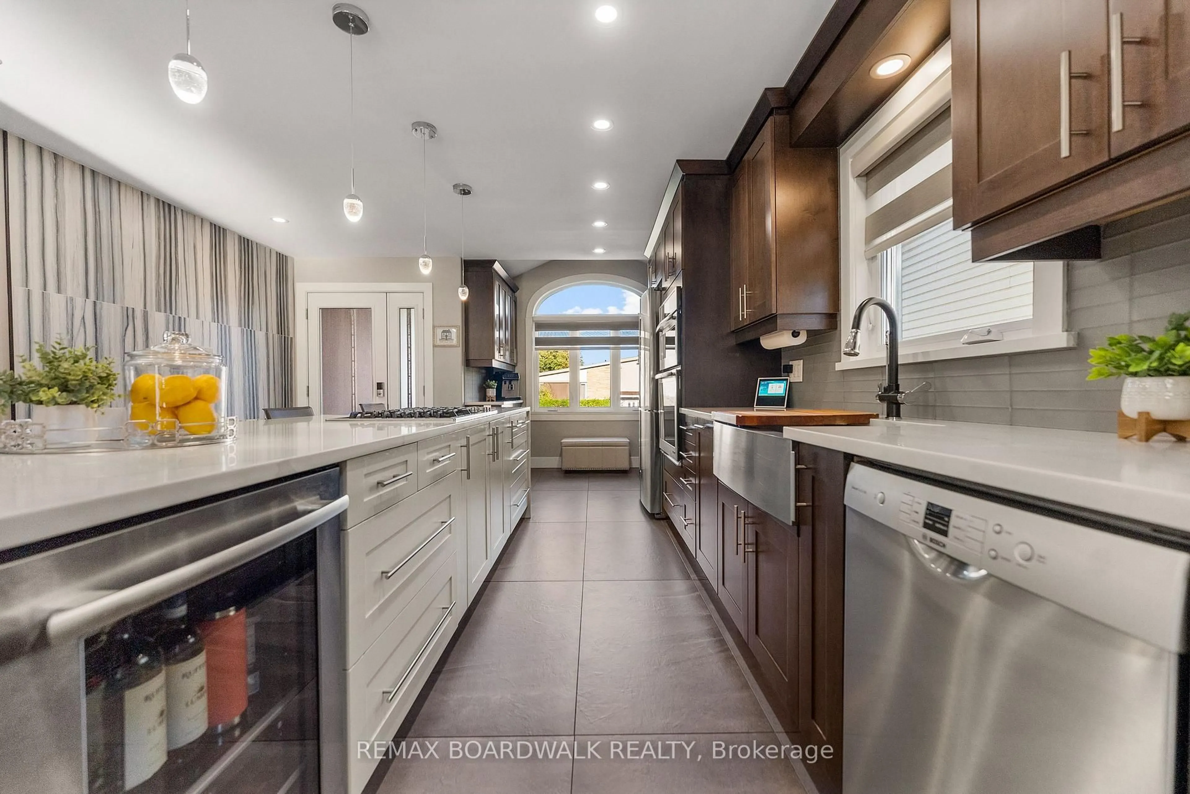 Contemporary kitchen, ceramic/tile floor for 1813 Elmridge Dr, Gloucester Ontario K1J 6S3