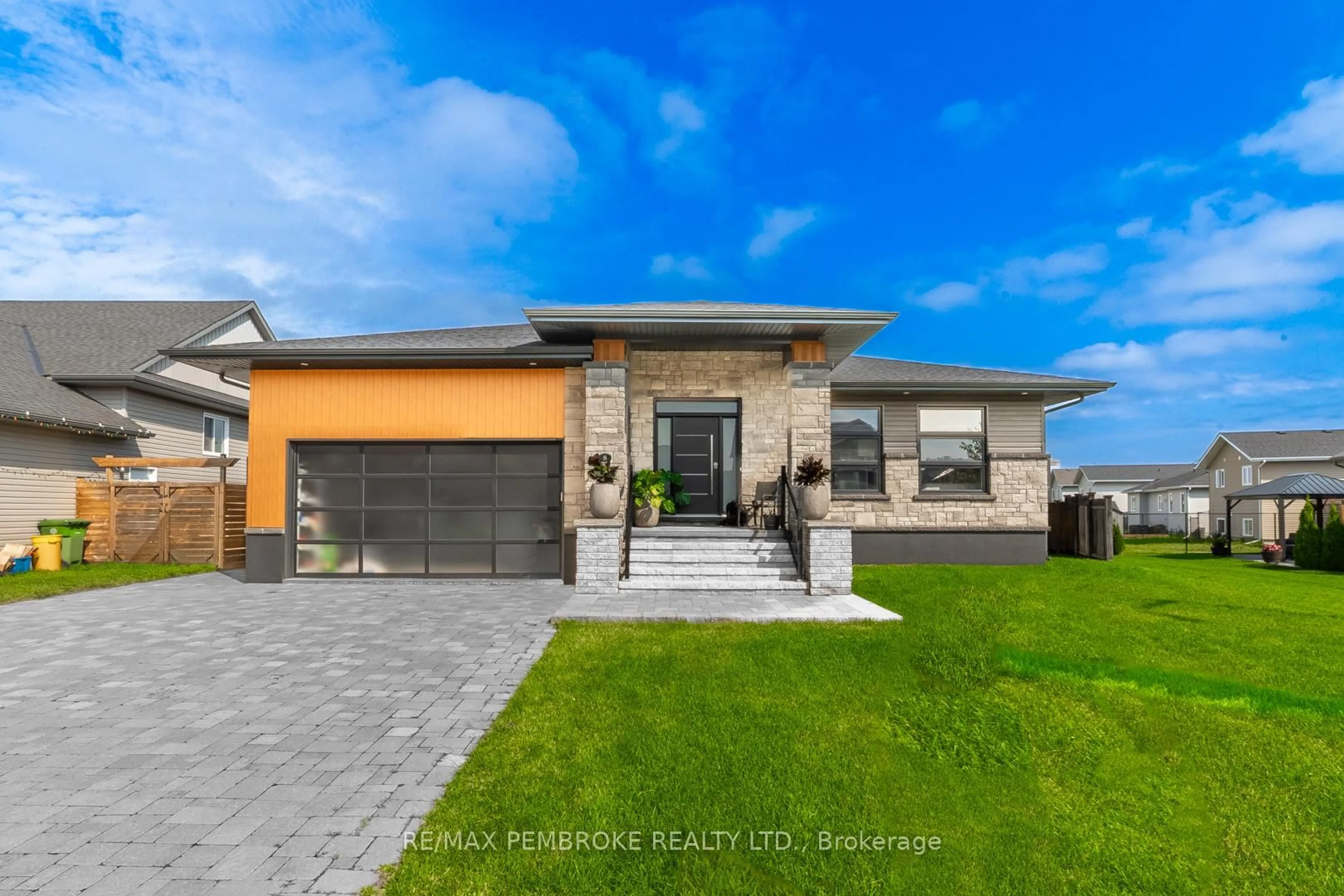 Home with brick exterior material, street for 8 Drew St, Petawawa Ontario K8H 0G4