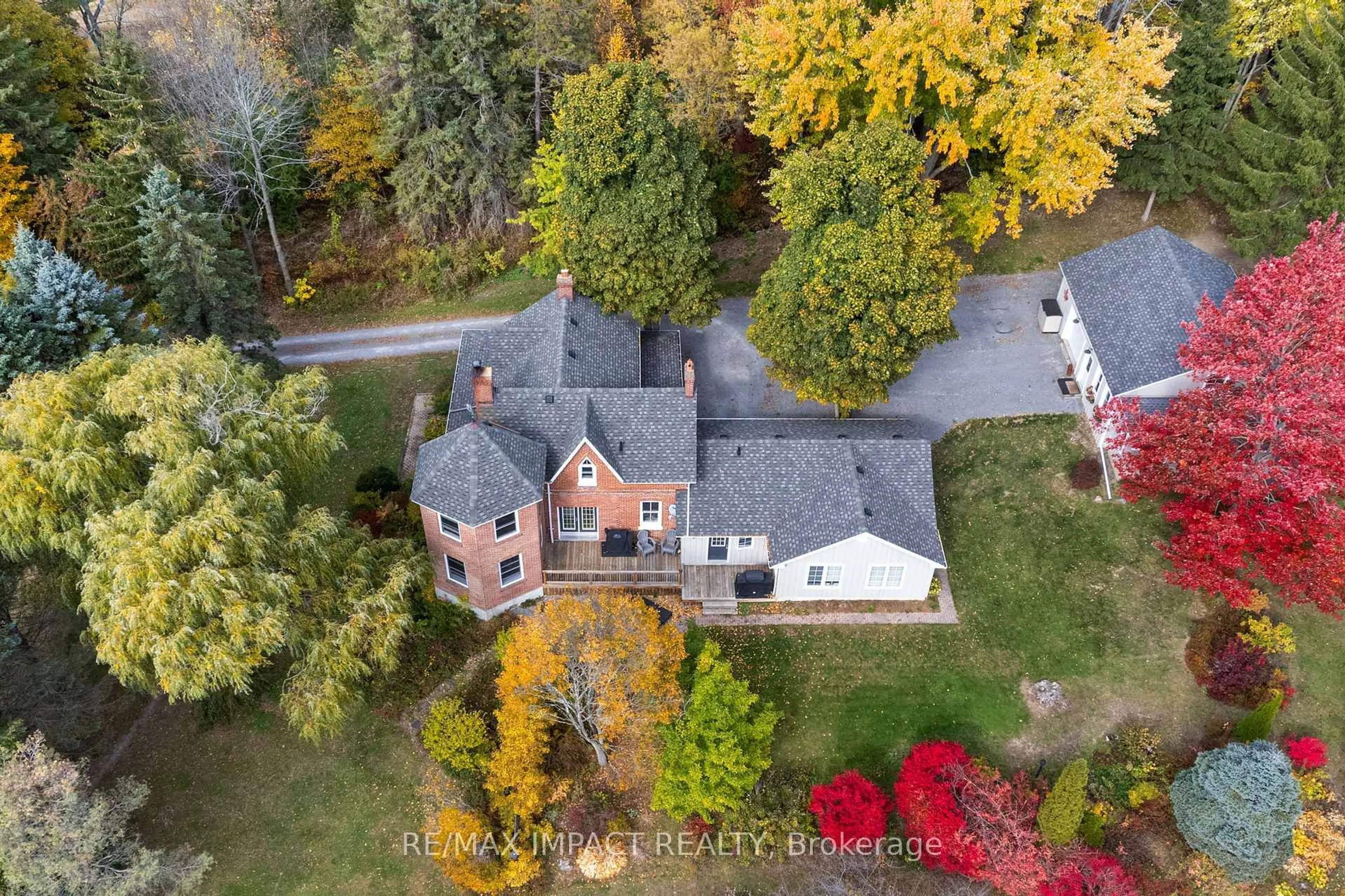 A pic from outside/outdoor area/front of a property/back of a property/a pic from drone, unknown for 3659 Harwood Rd, Hamilton Township Ontario K0K 1C0