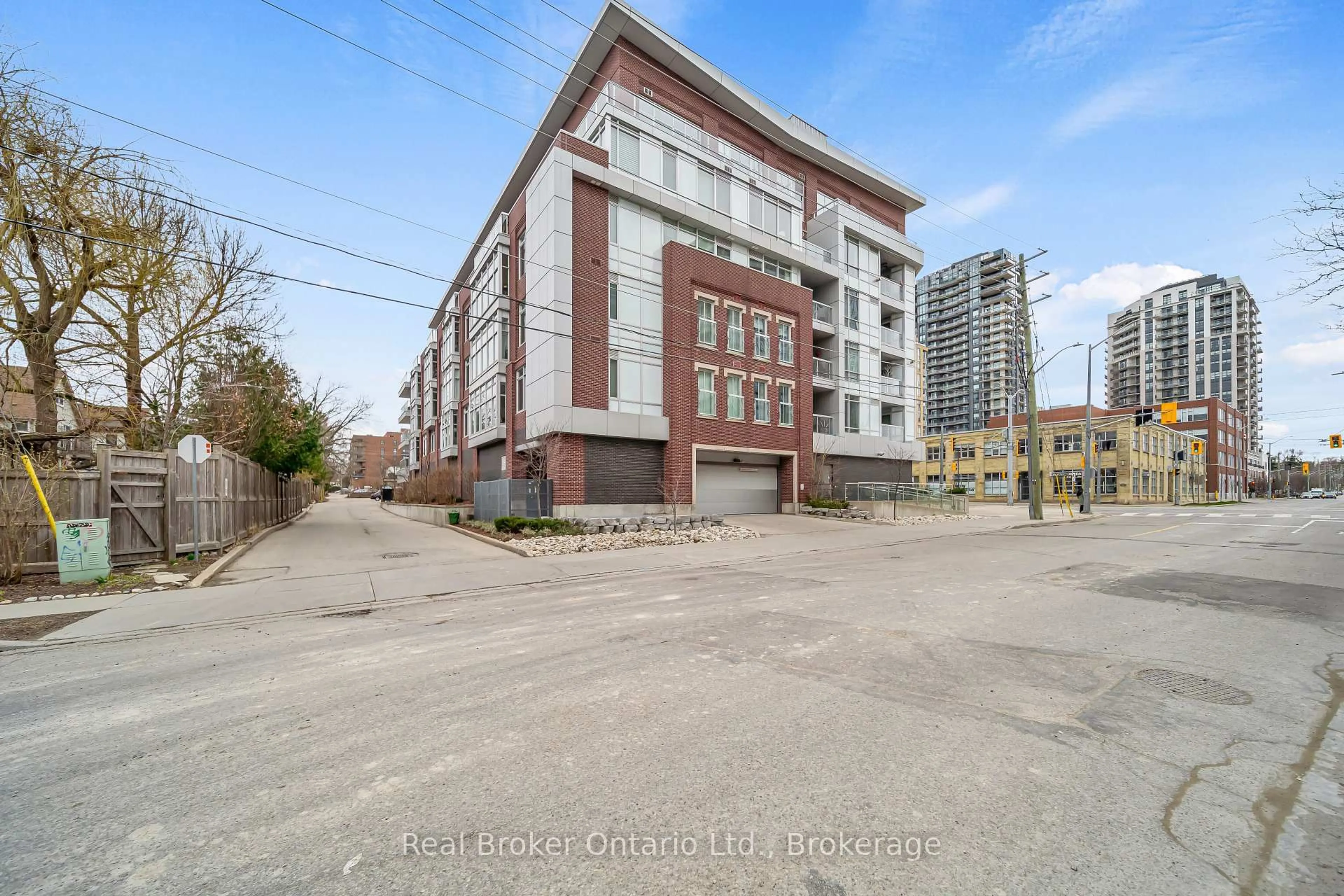 Unknown for 188 King St #214, Waterloo Ontario N2J 0C6