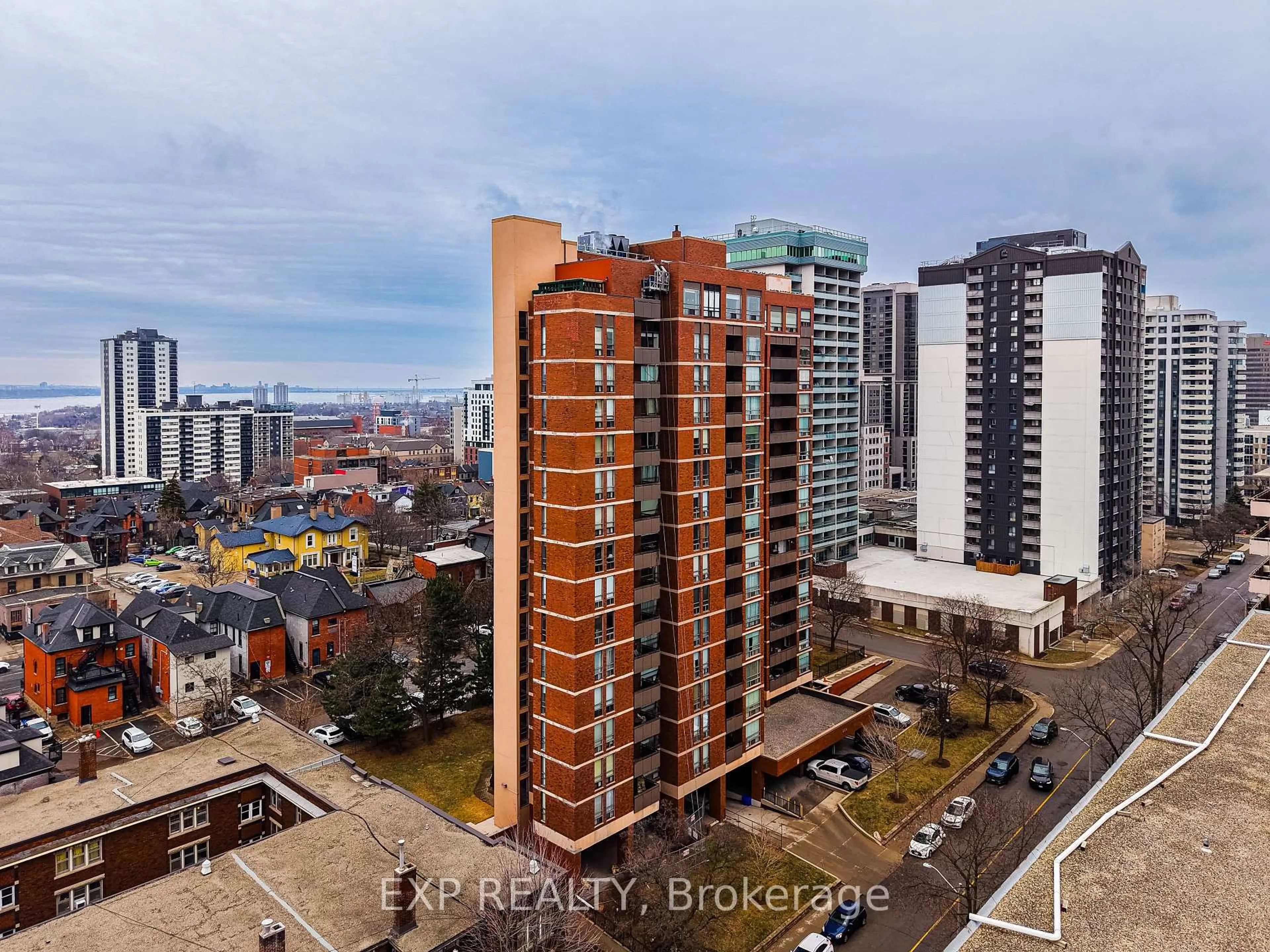 A pic from outside/outdoor area/front of a property/back of a property/a pic from drone, city buildings view from balcony for 222 Jackson St #PH3, Hamilton Ontario L8P 4S5