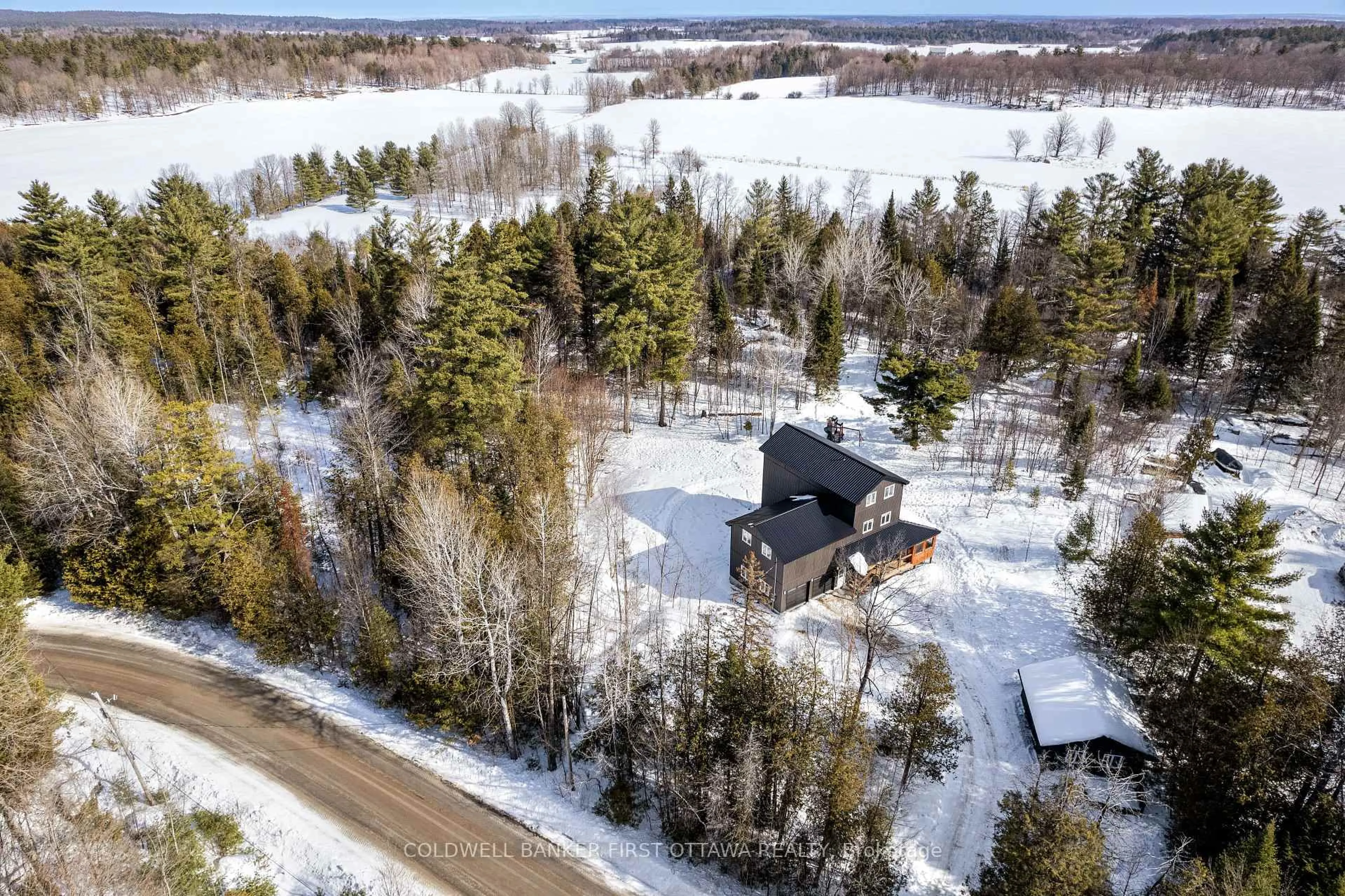 A pic from outside/outdoor area/front of a property/back of a property/a pic from drone, unknown for 628 Sugar Bush Rd, Pakenham Ontario K0A 2X0