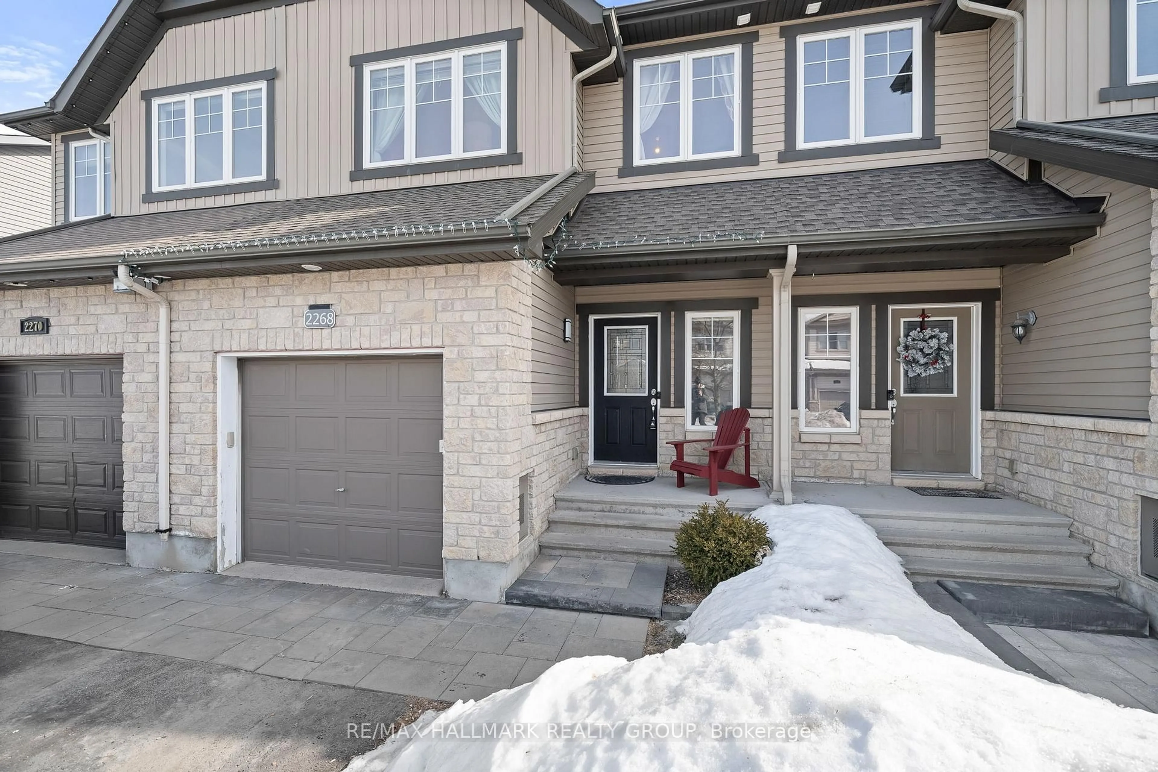 Unknown for 2268 Descartes St, Orleans Ontario K4A 0W4