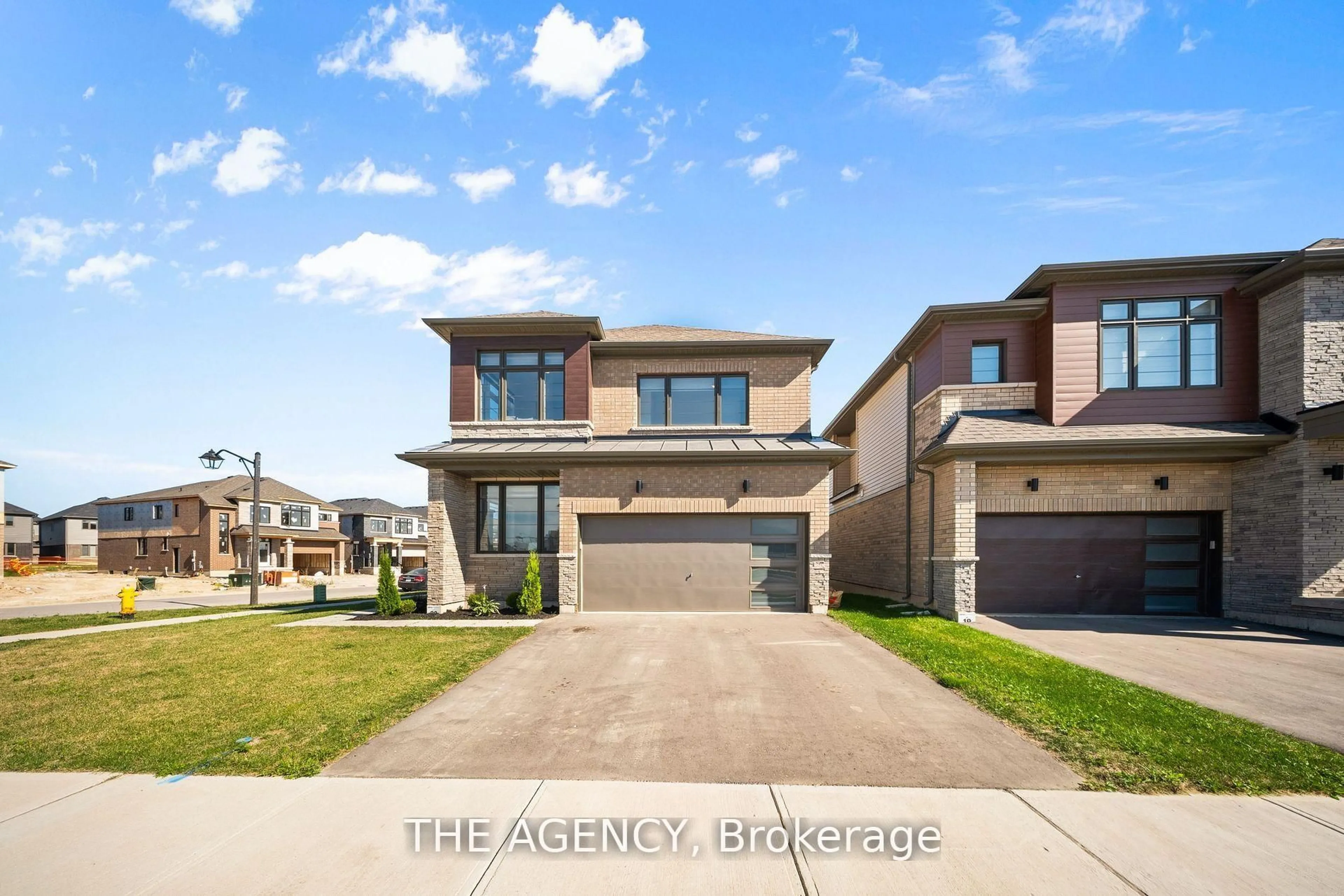 Unknown for 1 Bee Cres, Brantford Ontario N3T 0V7