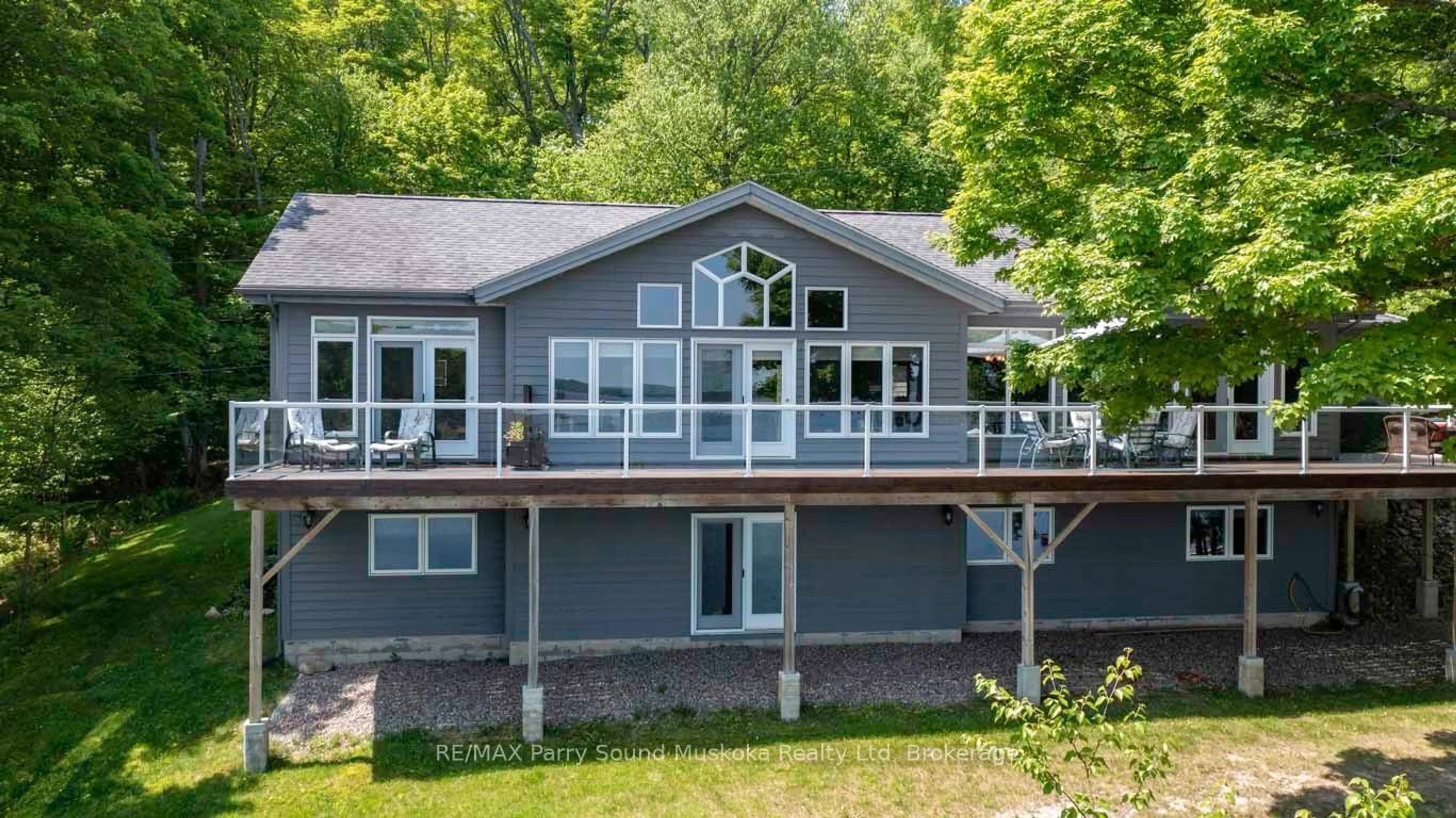 Home with vinyl exterior material, water/lake/river/ocean view for 29 SHABBOTTS BAY Rd, Whitestone Ontario P0A 1G0