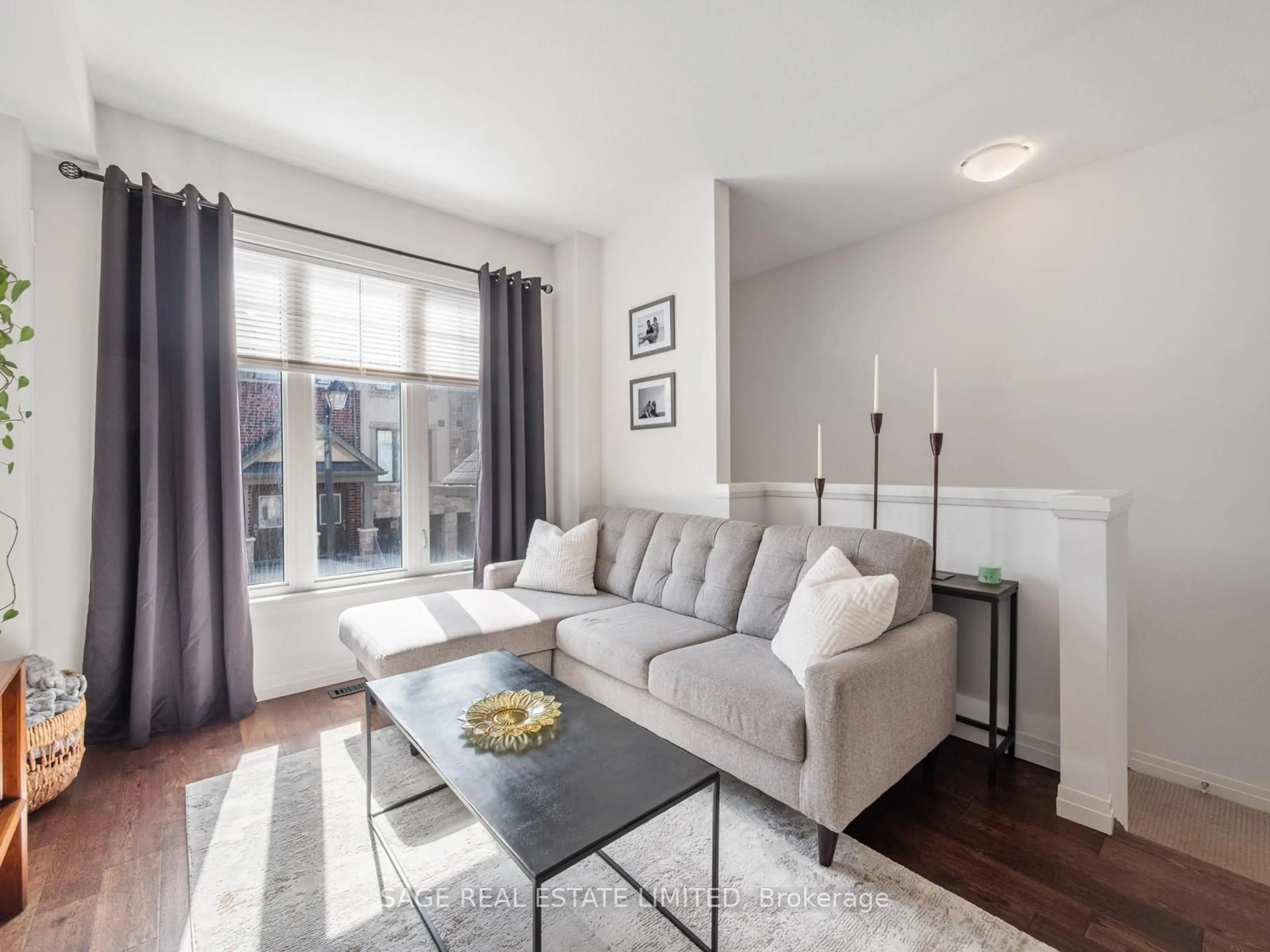 Living room with furniture, unknown for 4 Could Lane, Hamilton Ontario L9G 0H2