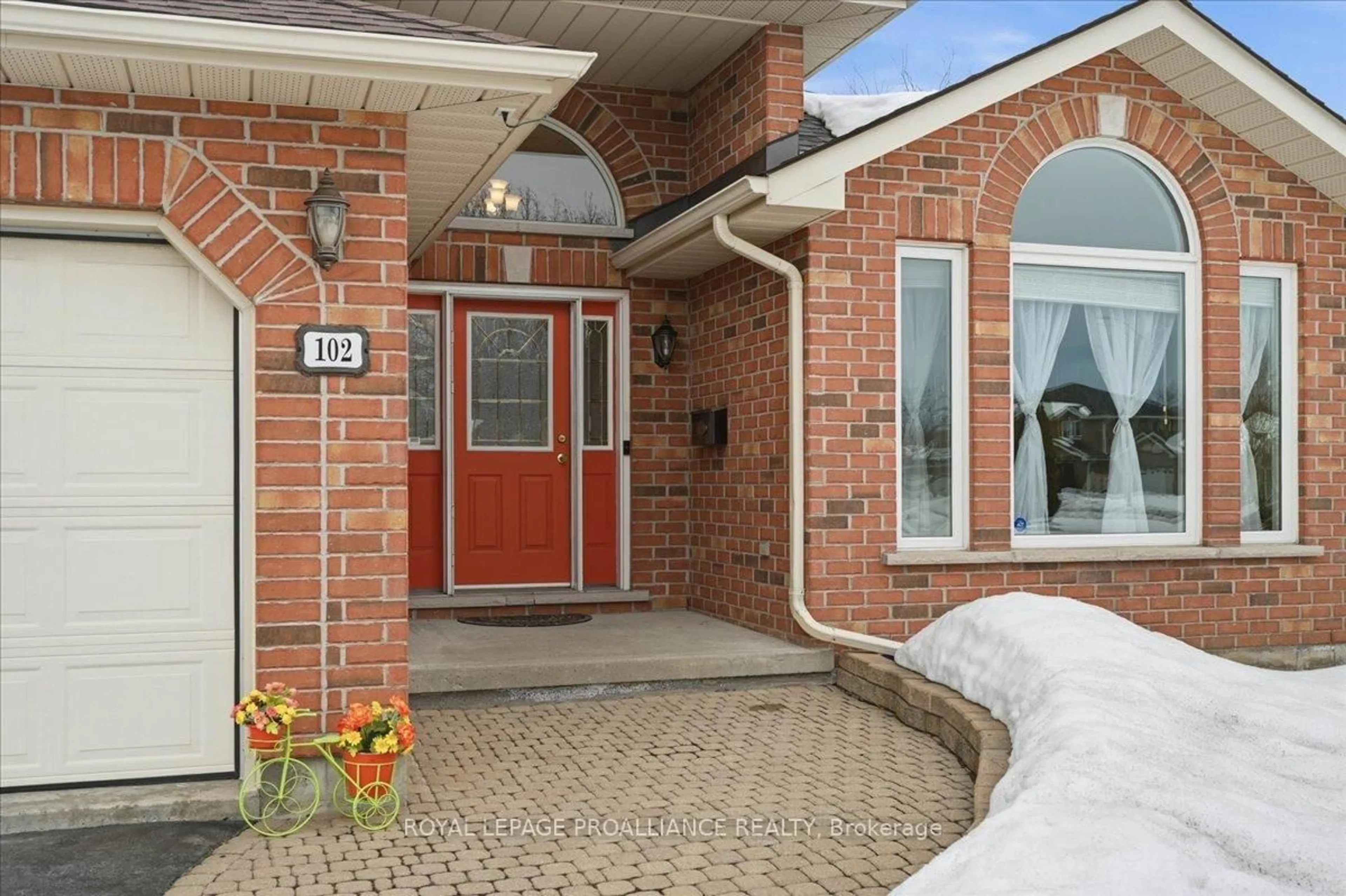 Home with brick exterior material, street for 102 Hickory Grve, Belleville Ontario K8N 5Z2