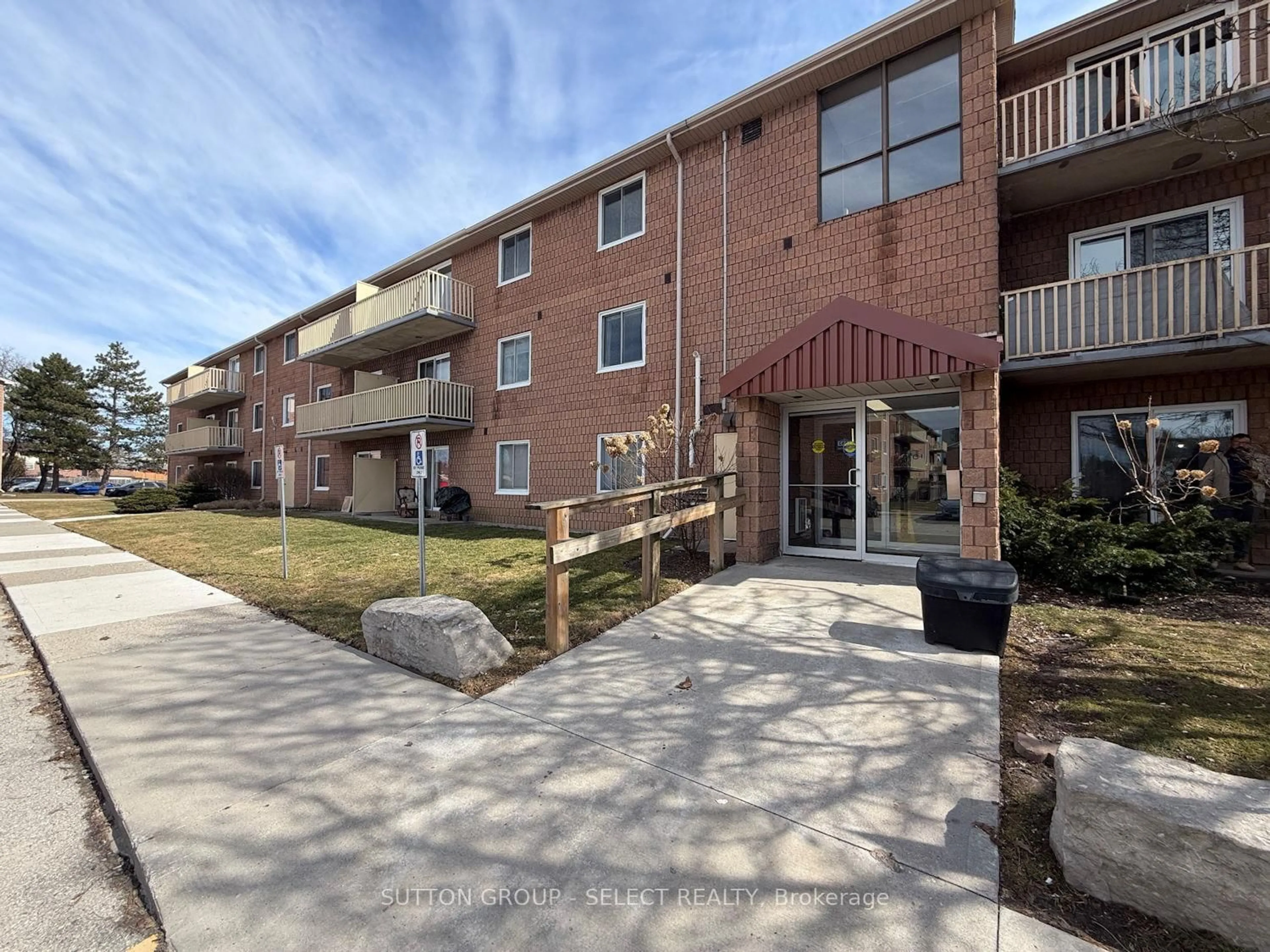 Unknown for 1584 Ernest Ave #103, London South Ontario N6E 1X9