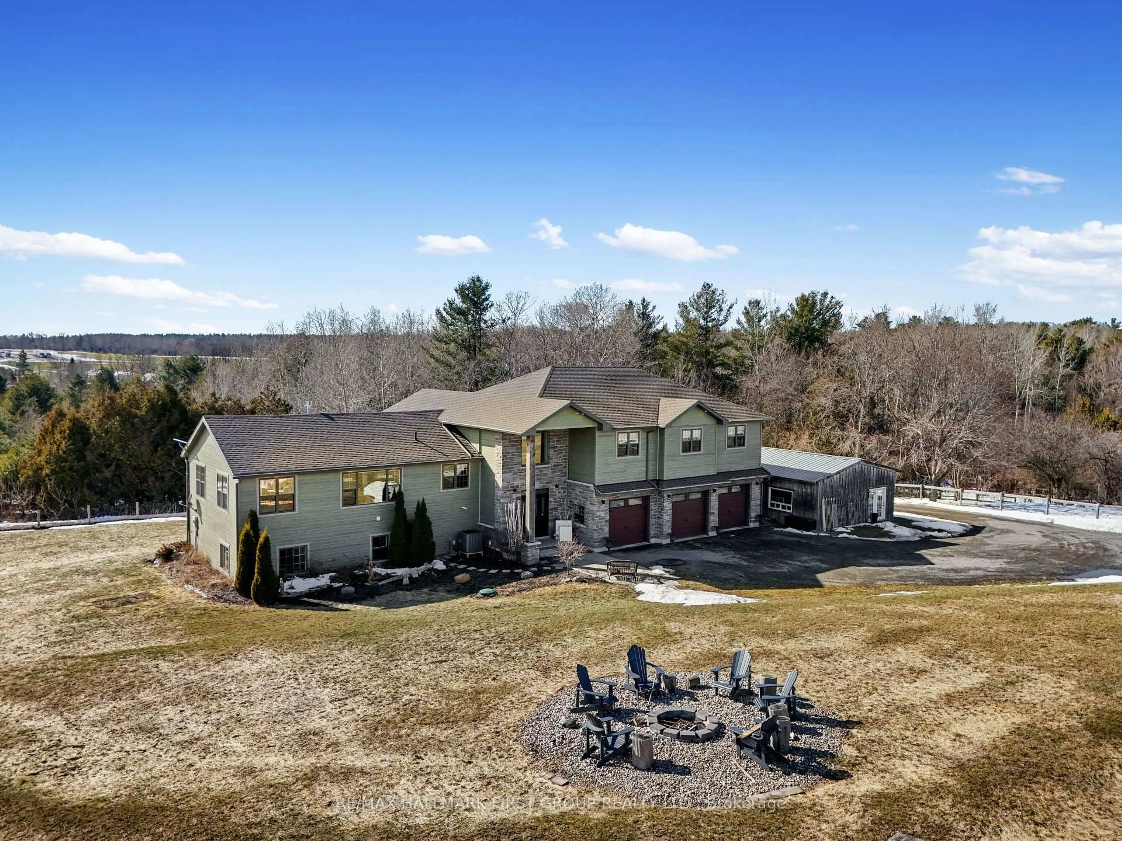 A pic from outside/outdoor area/front of a property/back of a property/a pic from drone, mountain view for 186 Hilltop Rd, Alnwick/Haldimand Ontario K0K 1S0