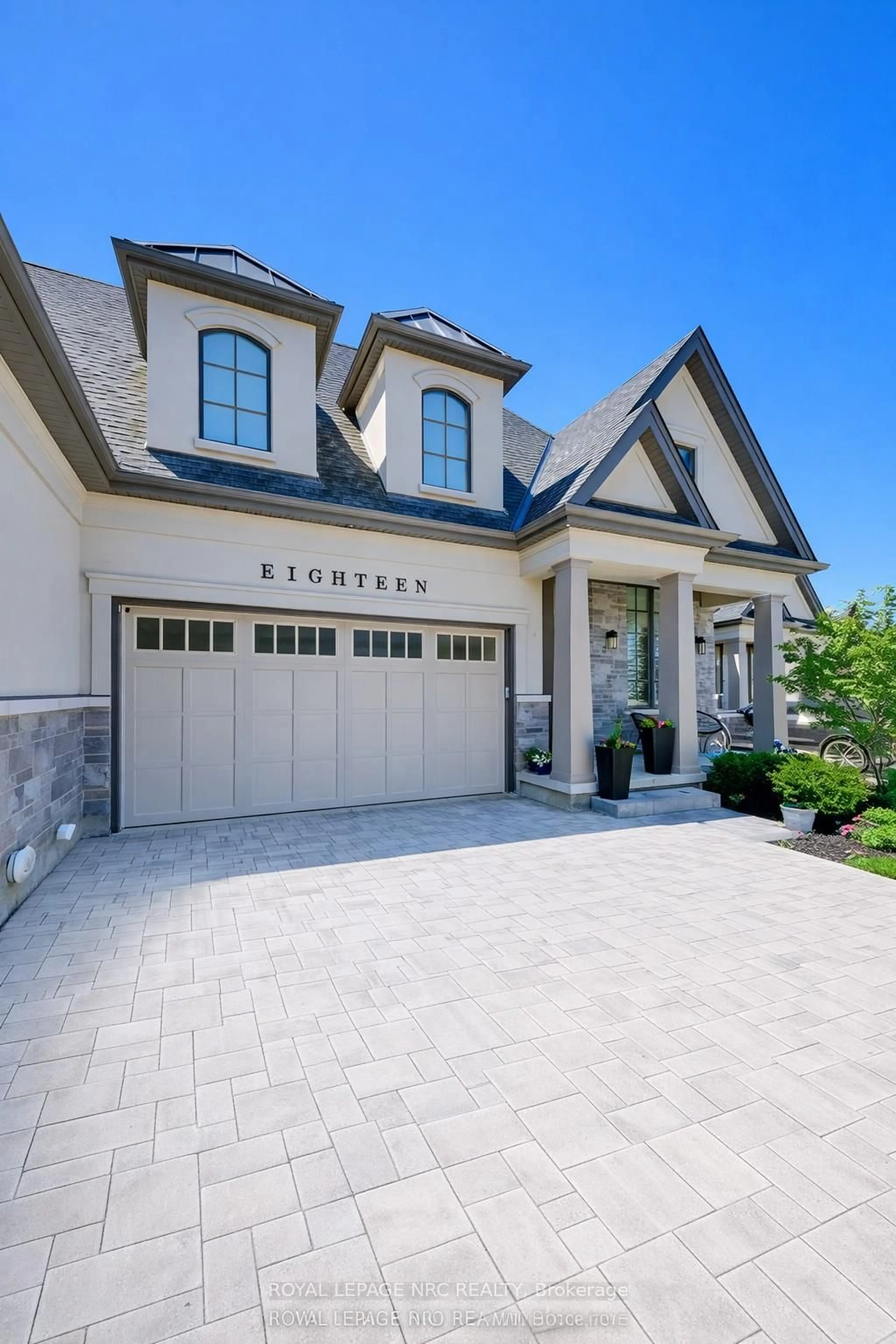 Home with brick exterior material, street for 190 CANBORO Rd #18, Pelham Ontario L0S 1E0