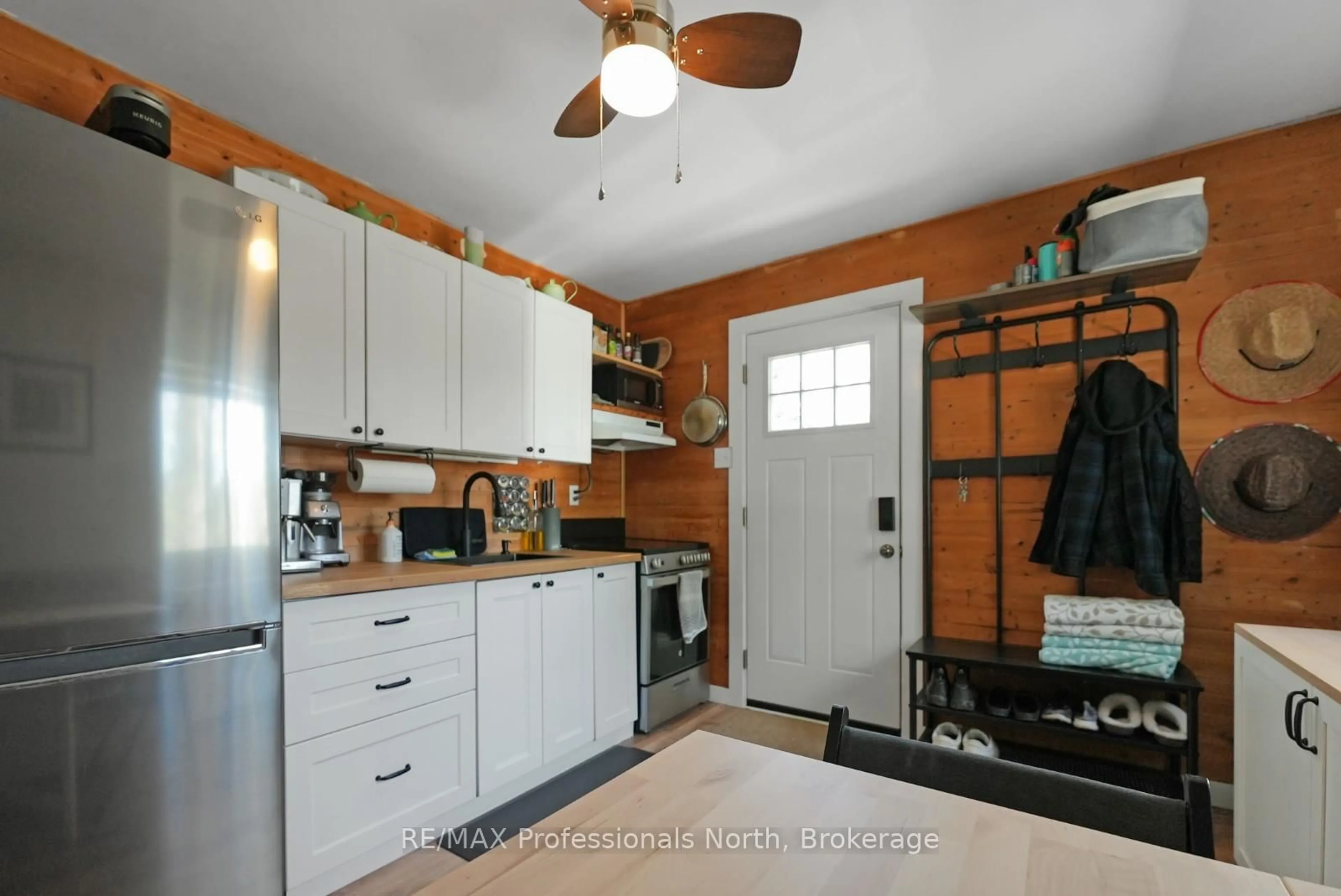 Standard kitchen, ceramic/tile floor for 1419 Clement Lake Rd, Highlands East Ontario K0L 3C0