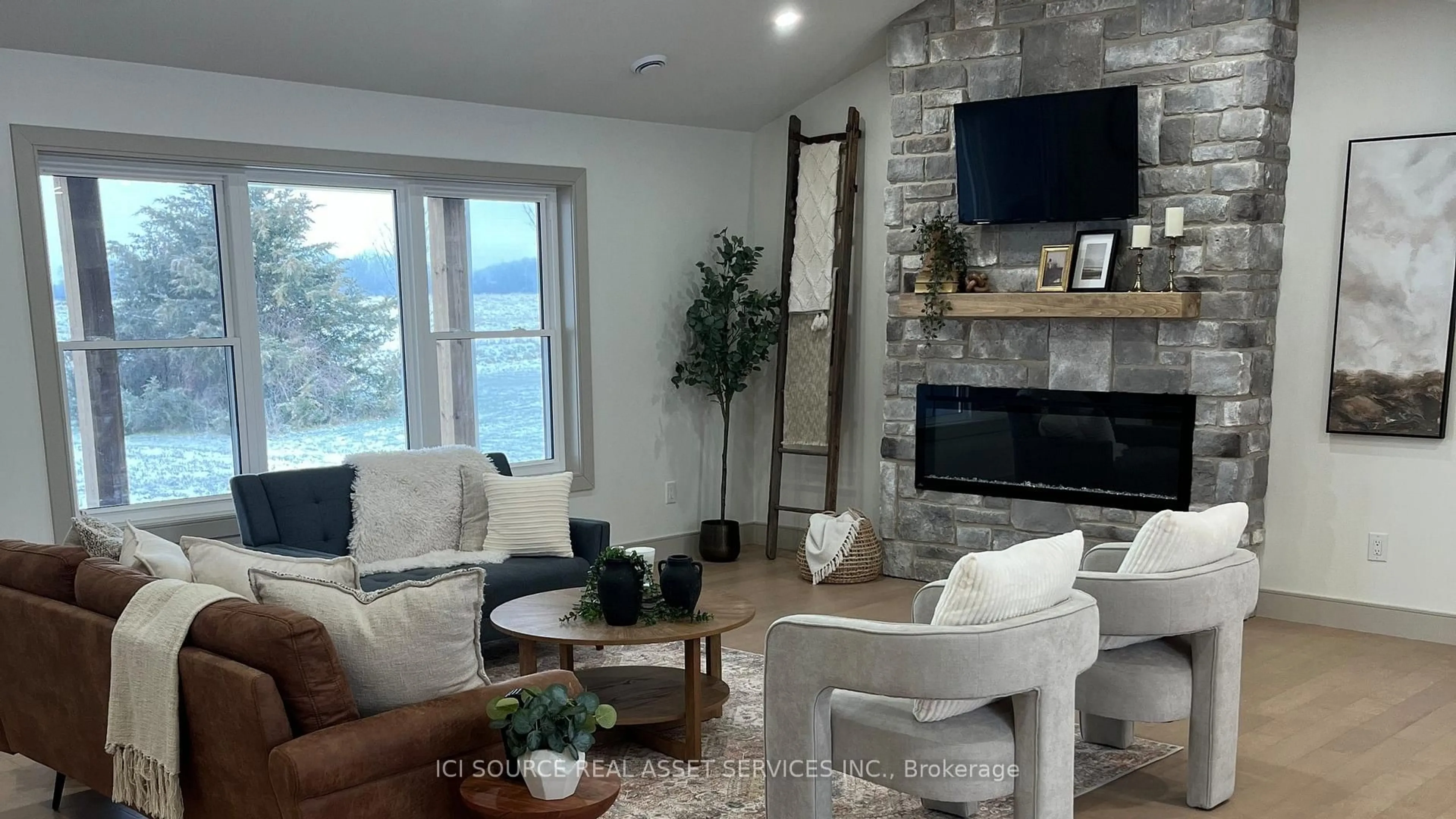 Unknown for 2206 Sands Rd, Battersea Ontario K0H 1H0