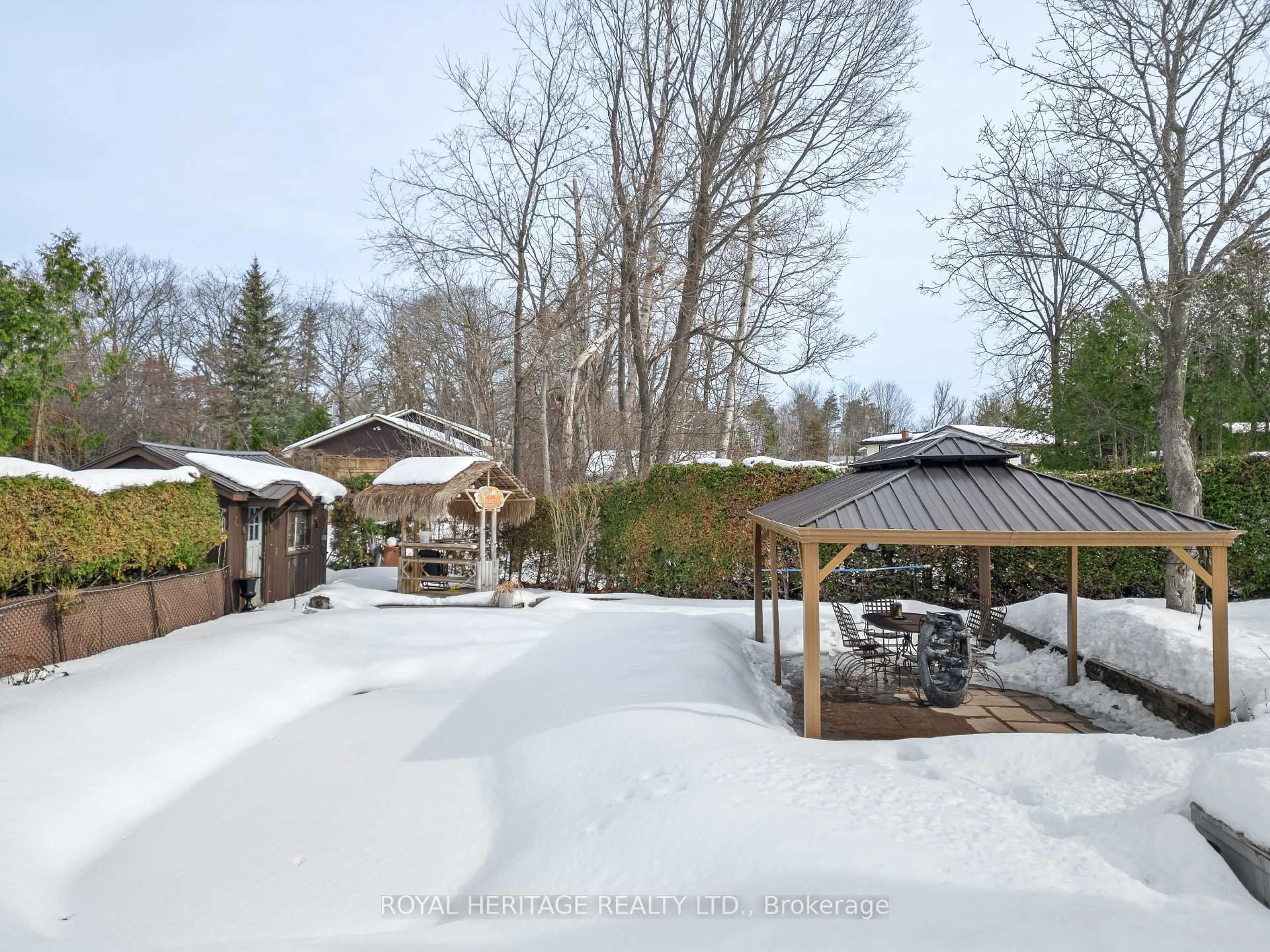A pic from outside/outdoor area/front of a property/back of a property/a pic from drone, unknown for 9 Teepee Crt, Kawartha Lakes Ontario K9V 4R6