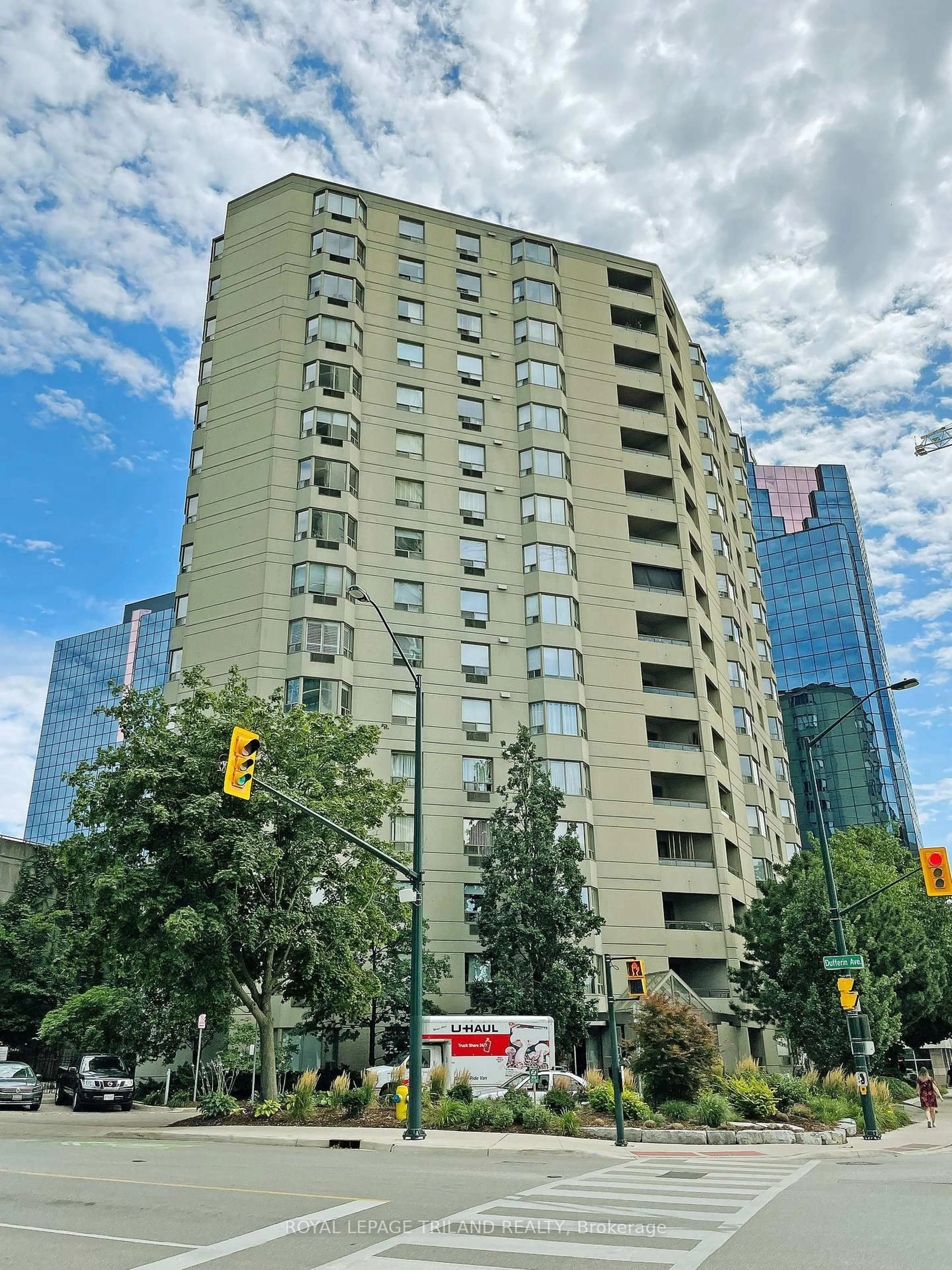 Unknown for 500 Talbot St #601, London East Ontario N6A 2S3