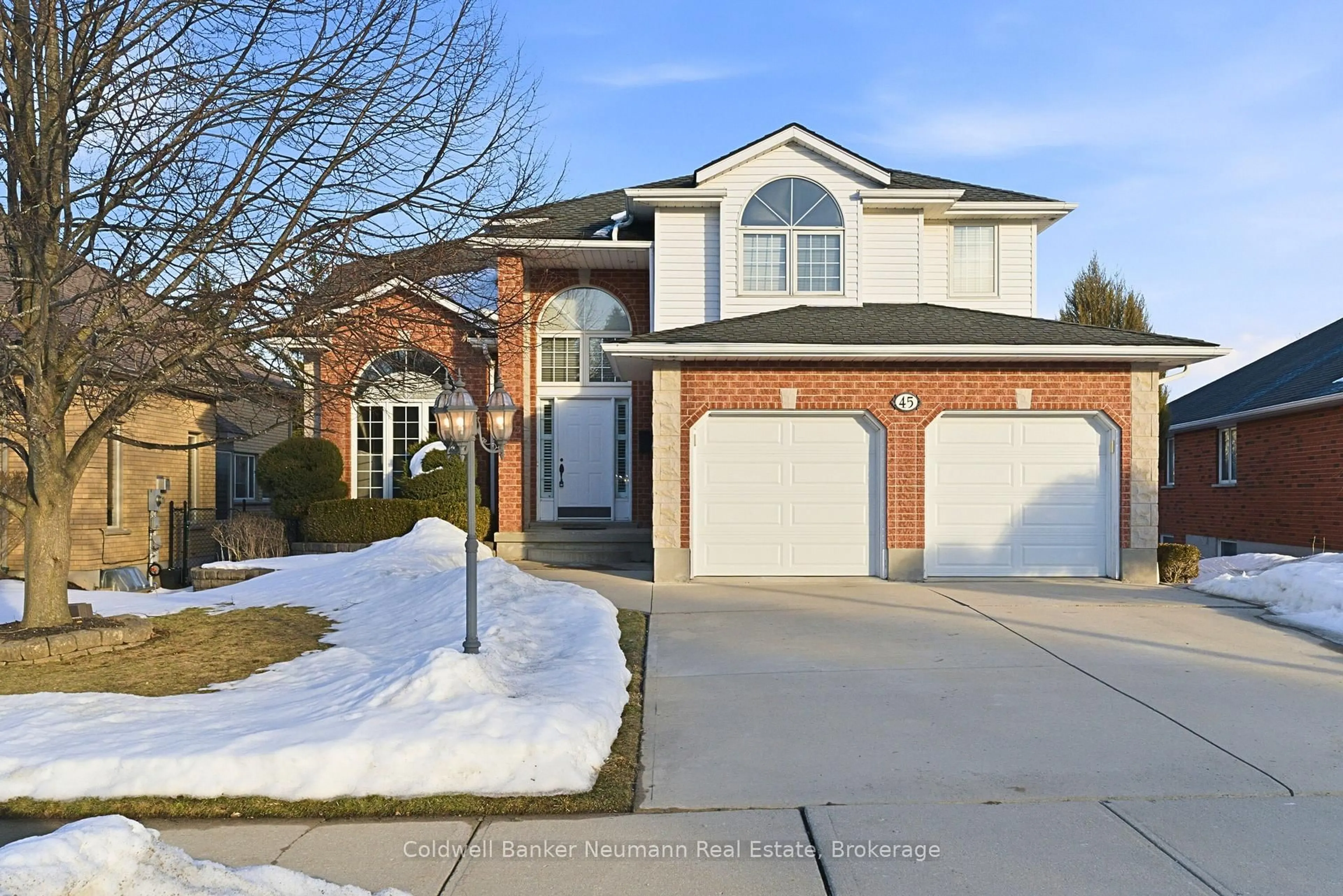 Home with brick exterior material, street for 45 Fieldstone Rd, Guelph Ontario N1L 1B4
