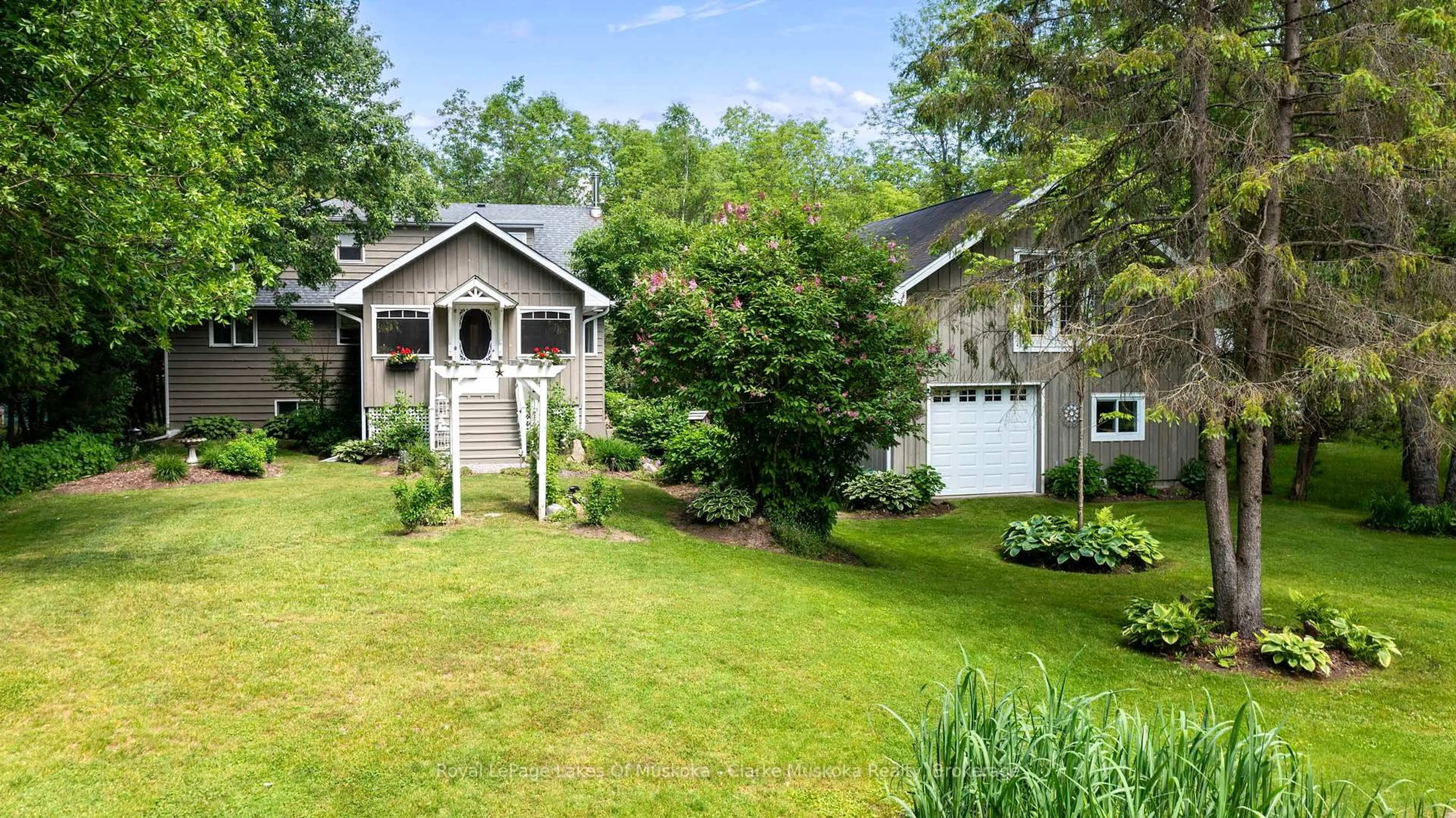 Unknown for 43 MAPLE ST, Seguin Ontario P0C 1J0