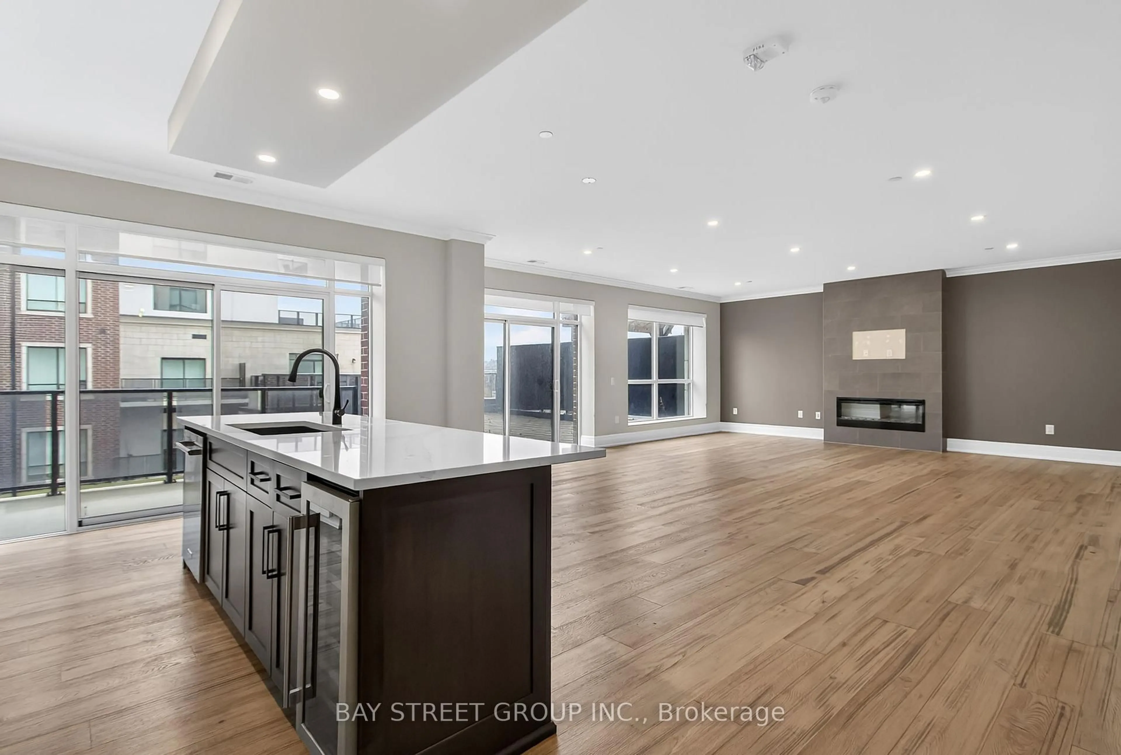 Open concept kitchen, unknown for 460 Callaway Rd #210, London North Ontario N6C 0N8