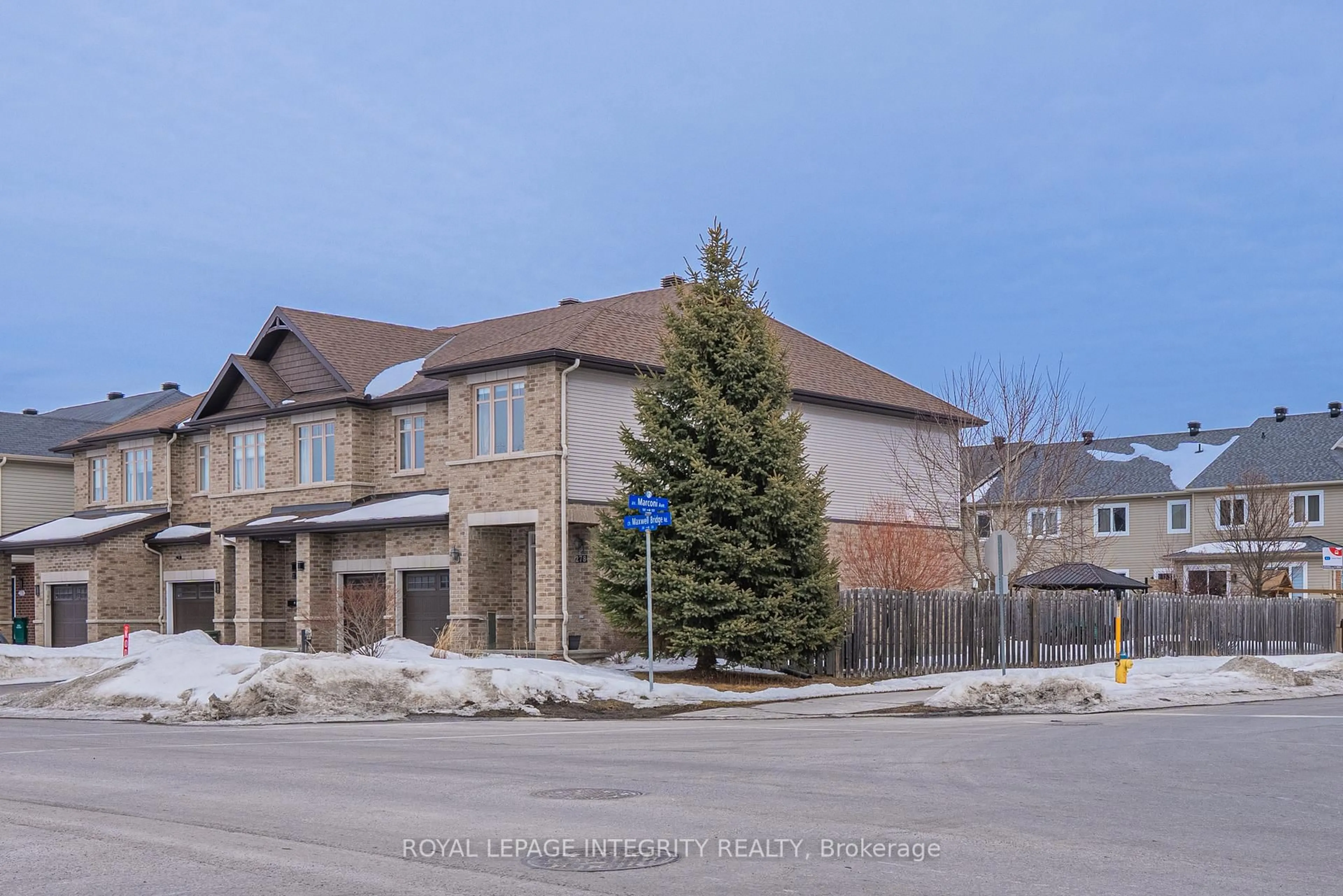 A pic from outside/outdoor area/front of a property/back of a property/a pic from drone, street for 278 MAXWELL BRIDGE Rd, Ottawa Ontario K2W 0B2