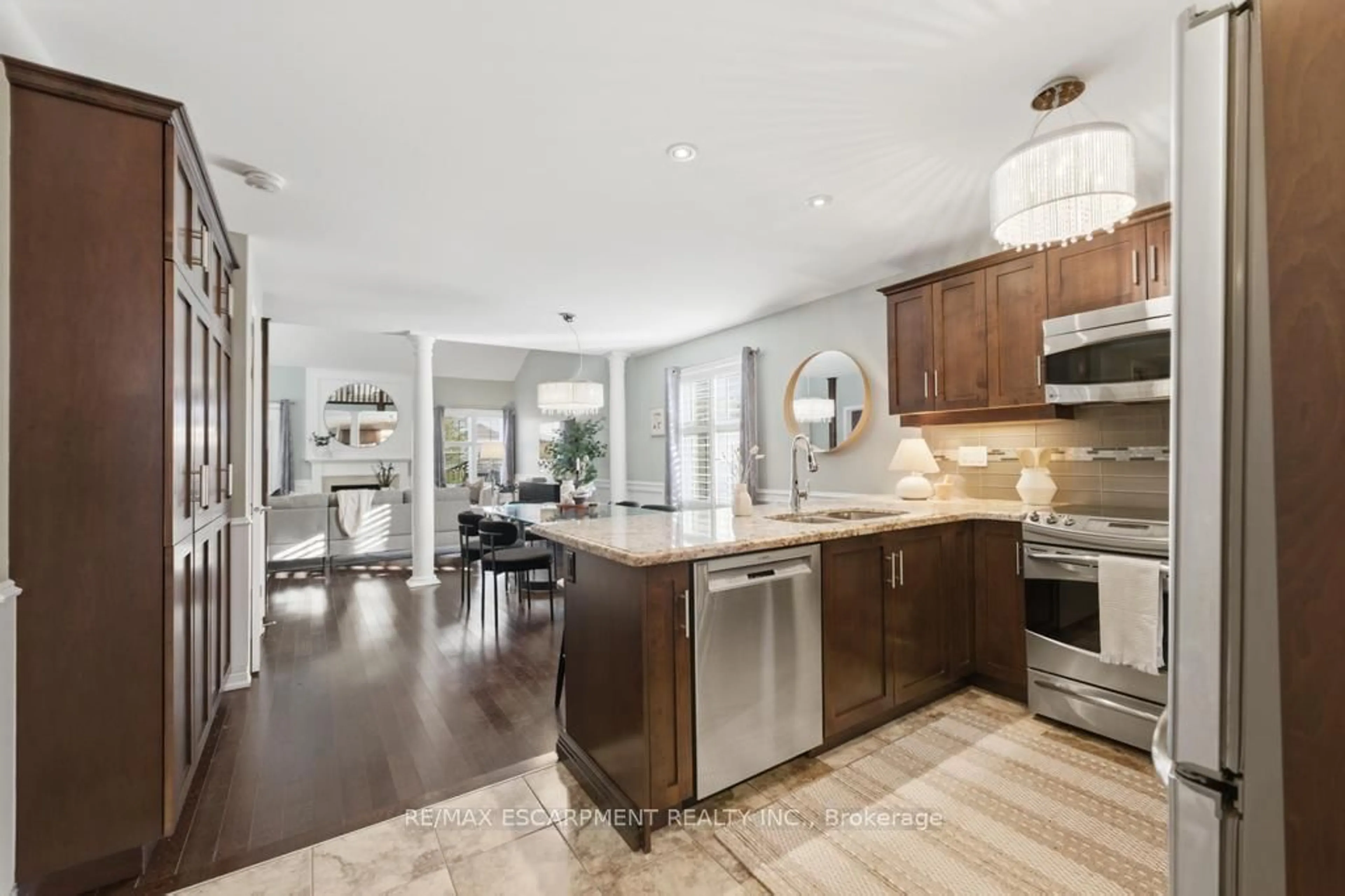 Open concept kitchen, ceramic/tile floor for 53 REDFERN Ave #27, Hamilton Ontario L9C 0E2