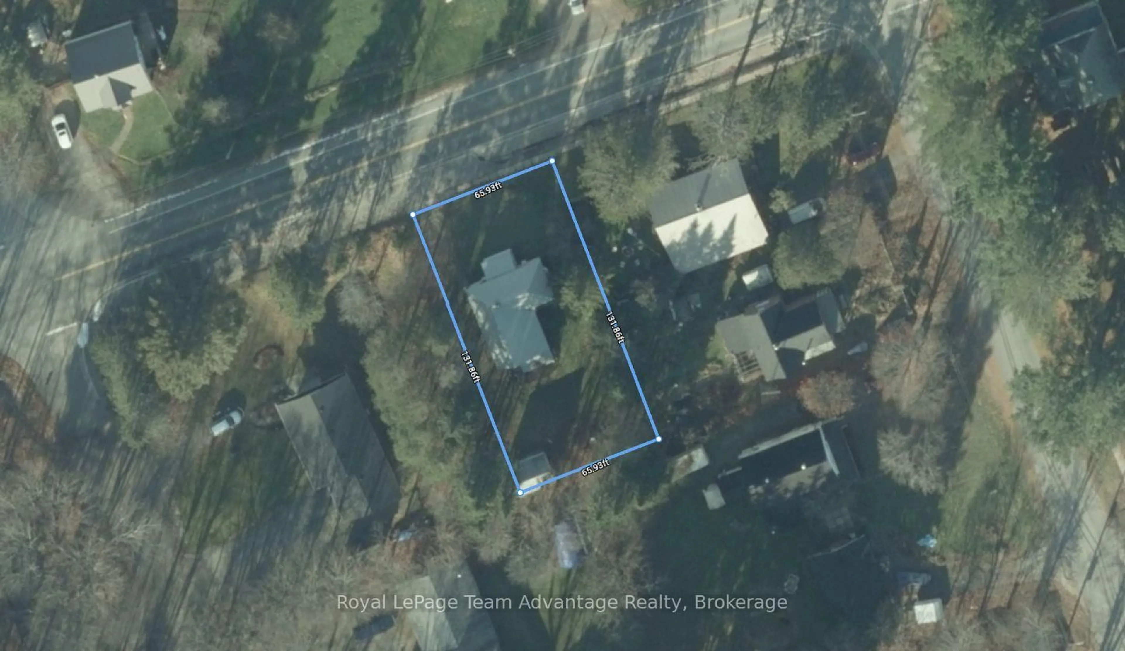 A pic from outside/outdoor area/front of a property/back of a property/a pic from drone, building for 9 Highway 632, Seguin Ontario P0C 1J0