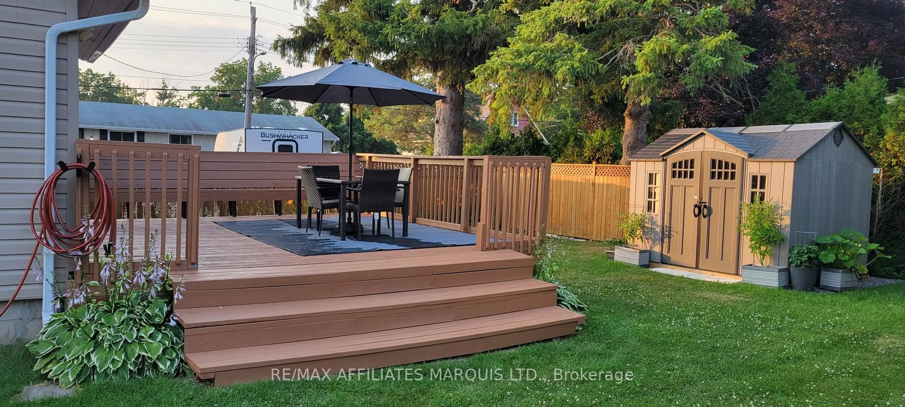 Patio, street for 39 Second St, South Dundas Ontario K0C 1X0