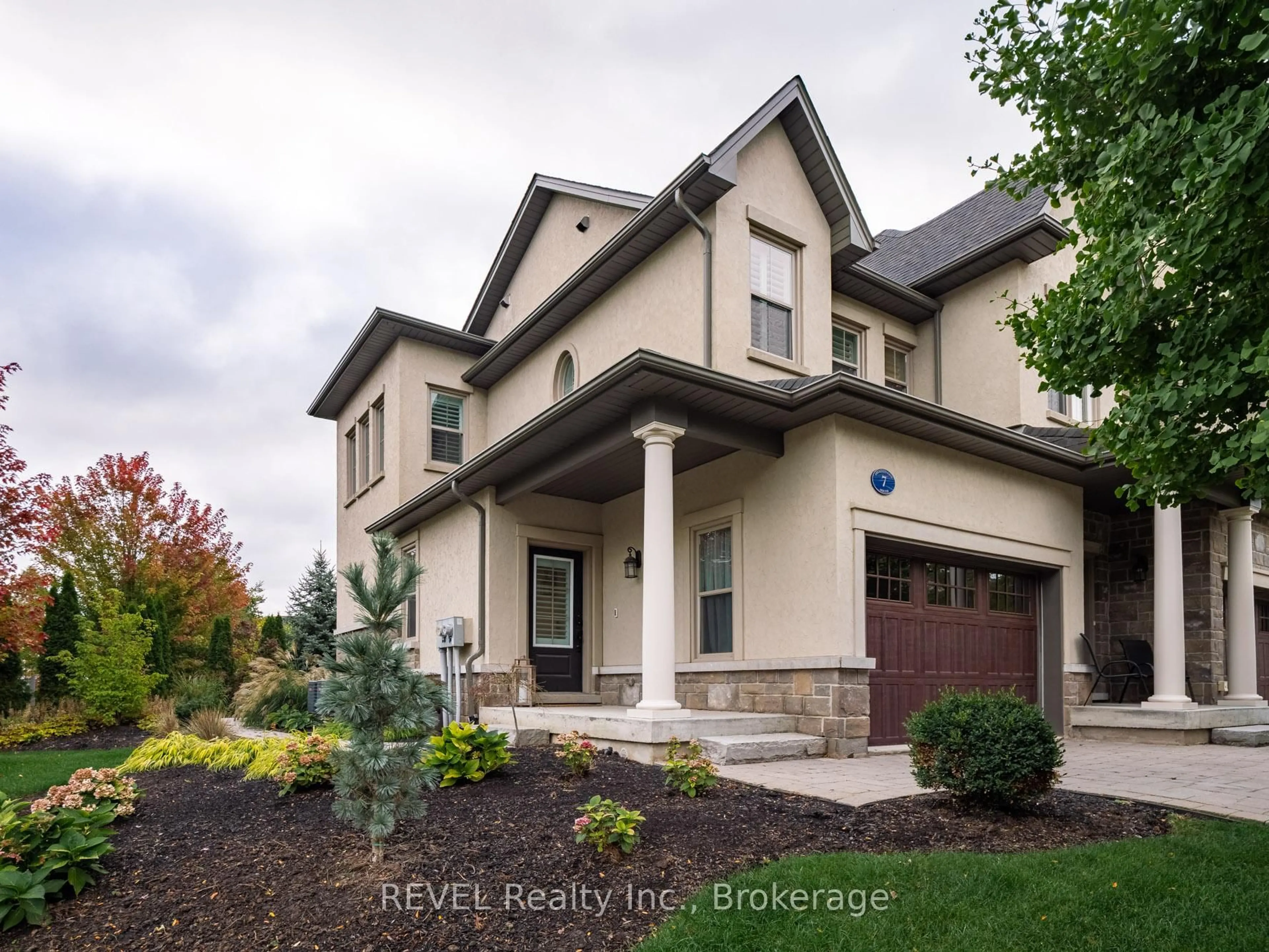 Home with brick exterior material, street for 7 Aberdeen Lane #A7, Niagara-on-the-Lake Ontario L0S 1J0