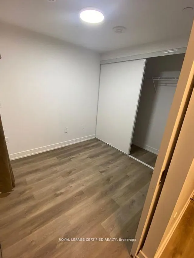 1 Jarvis St #1314, Hamilton 3