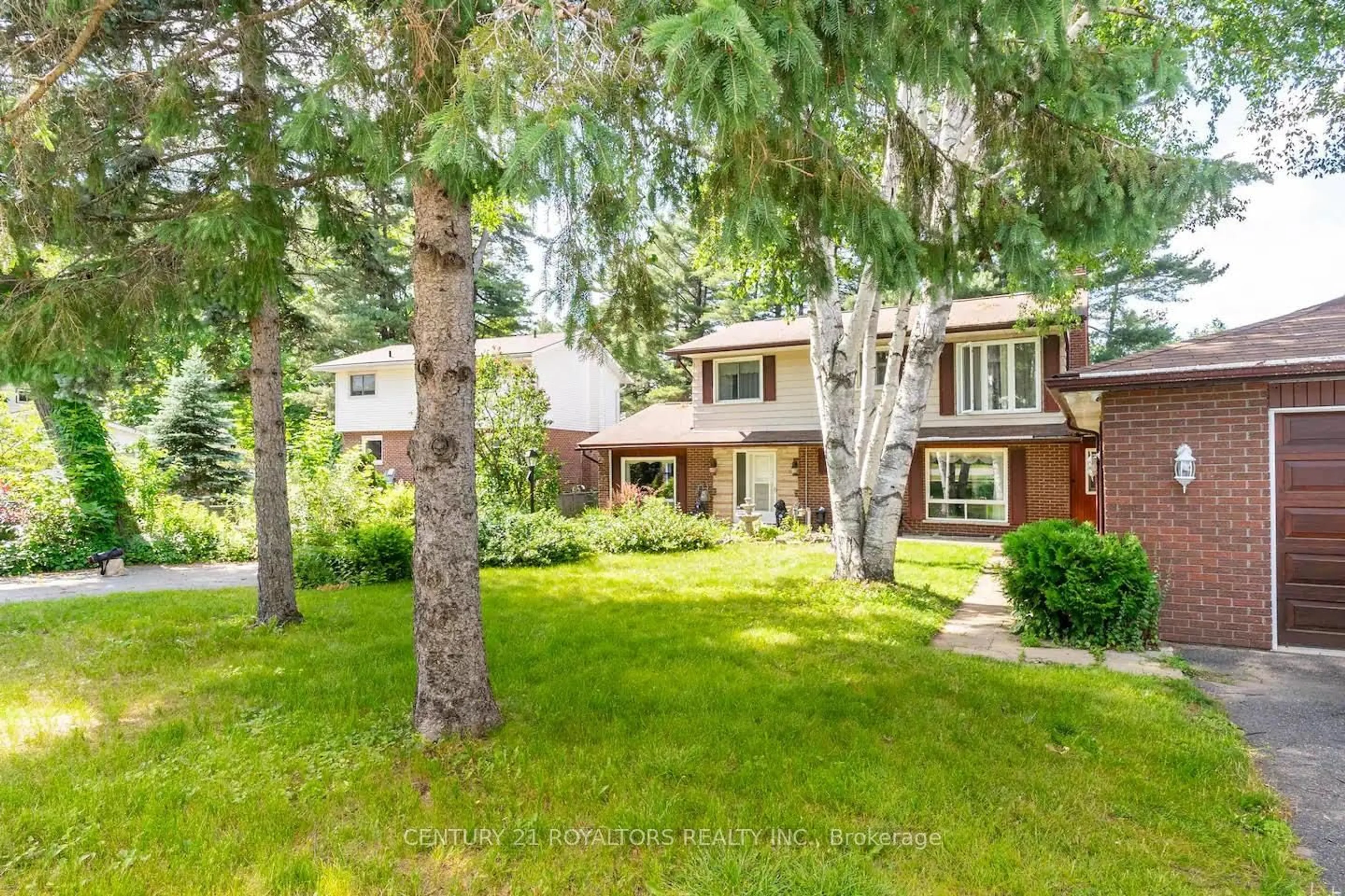 Unknown for 570 Phillip St, Gravenhurst Ontario P1P 1M3