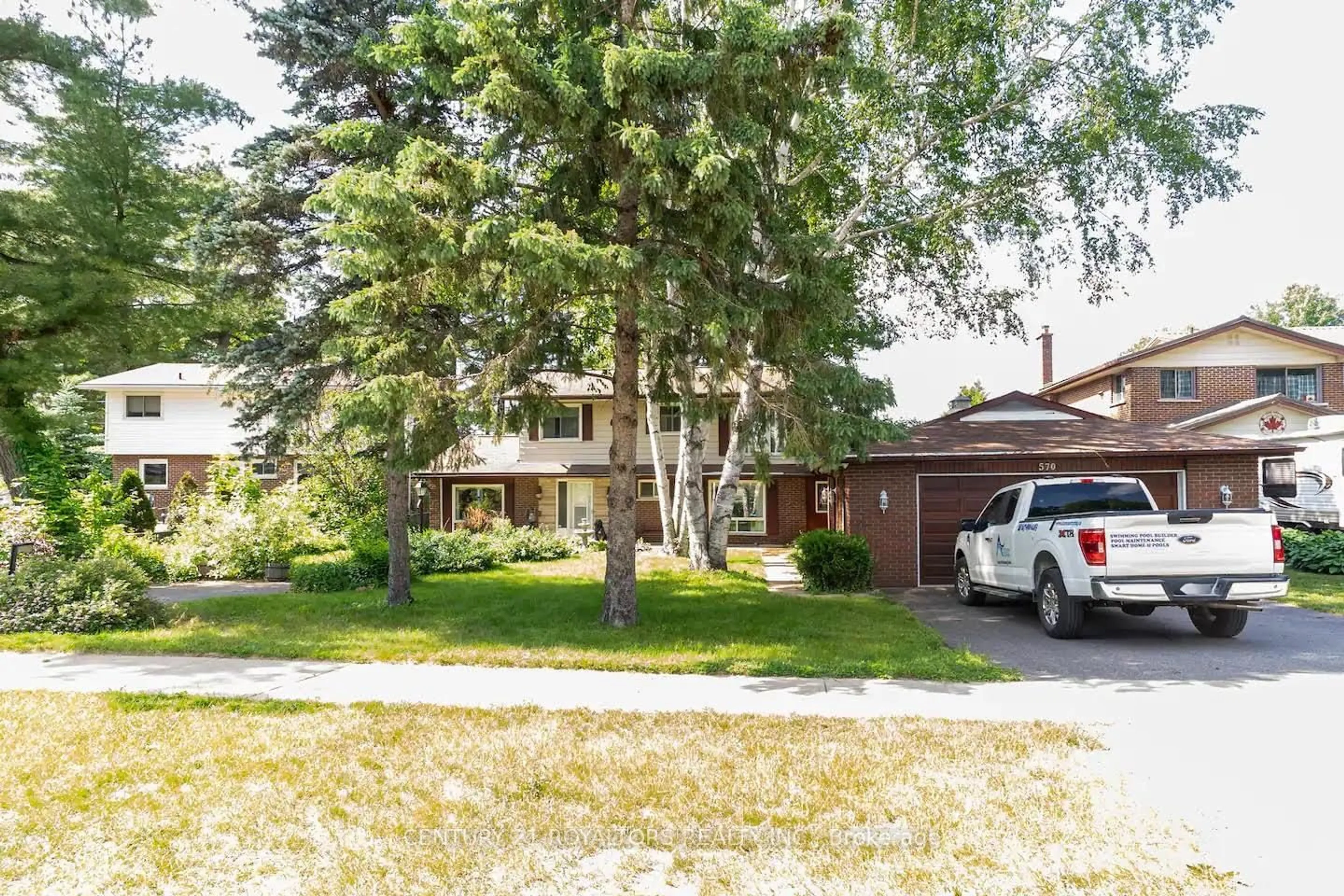 Unknown for 570 Phillip St, Gravenhurst Ontario P1P 1M3